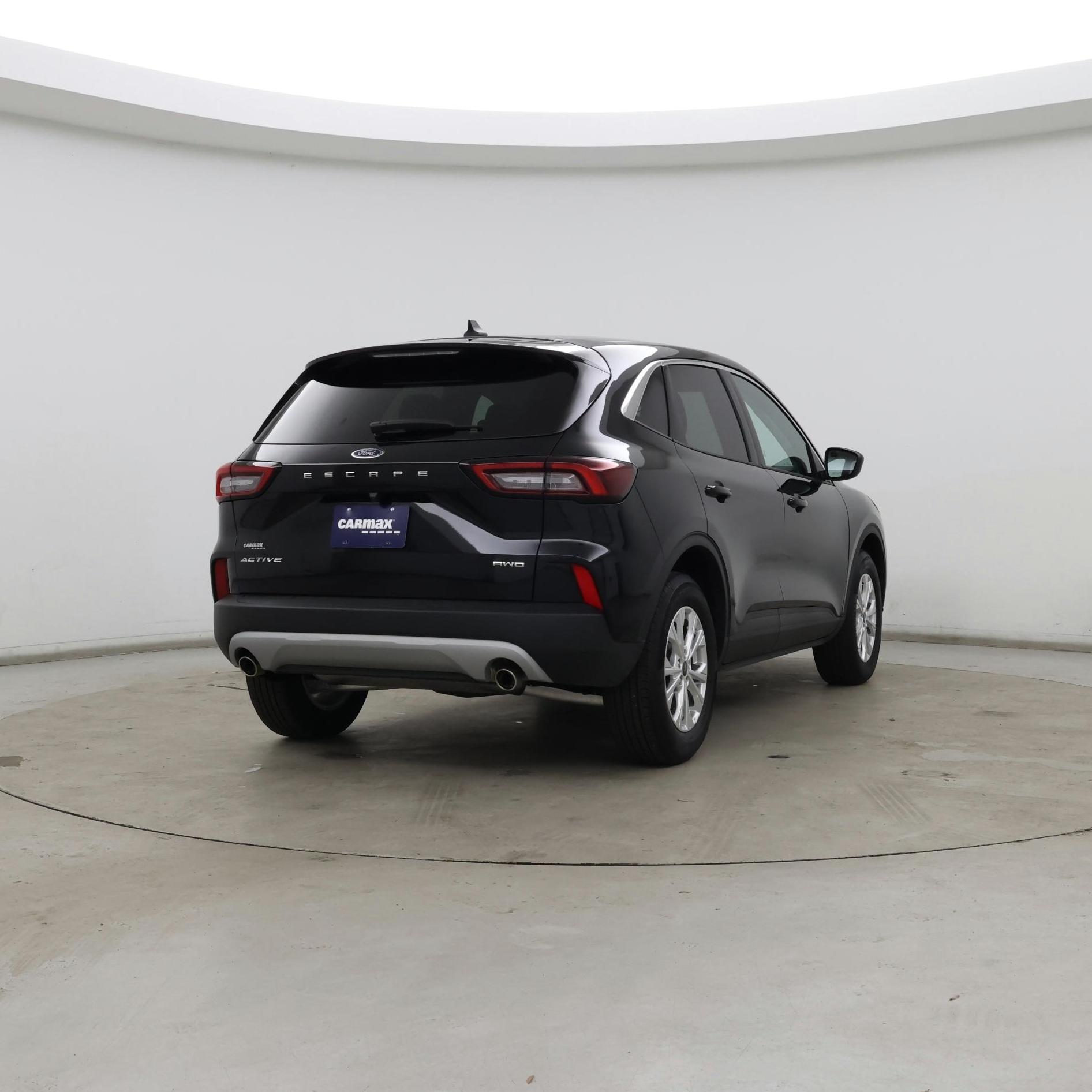 Thumbnail: 2023 Ford Escape - 8