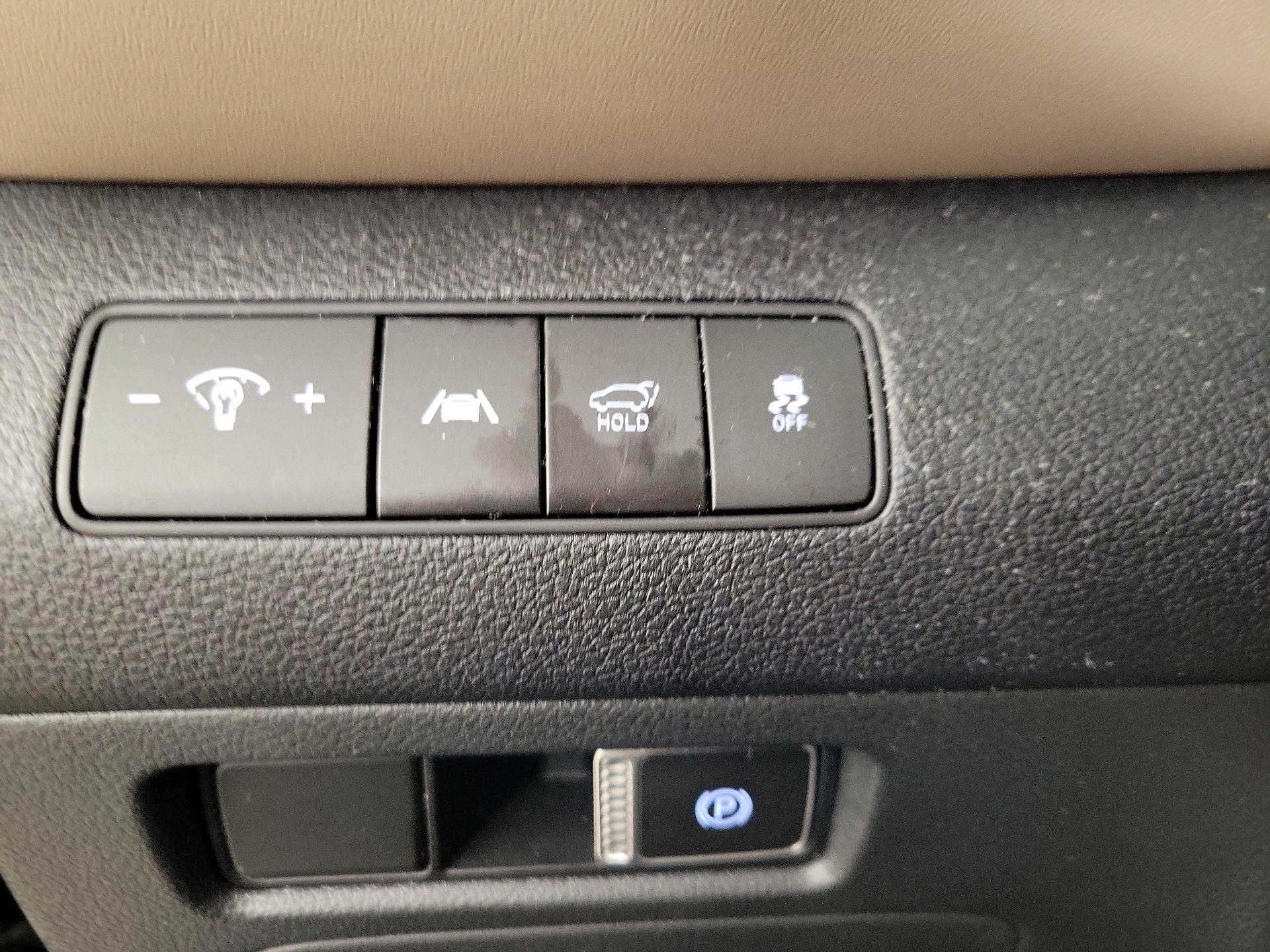 Thumbnail: 2023 Hyundai Santa Fe - 13