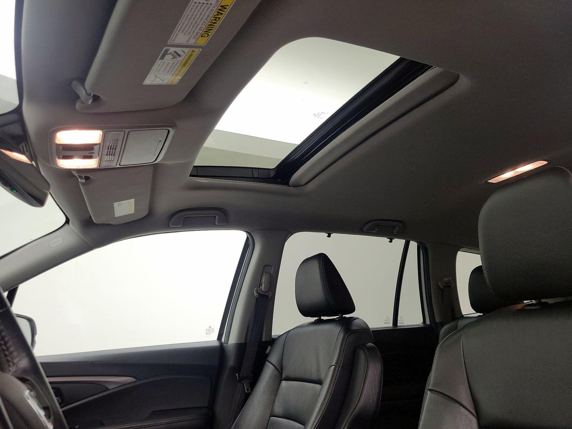 Thumbnail: 2022 Honda Pilot - 19