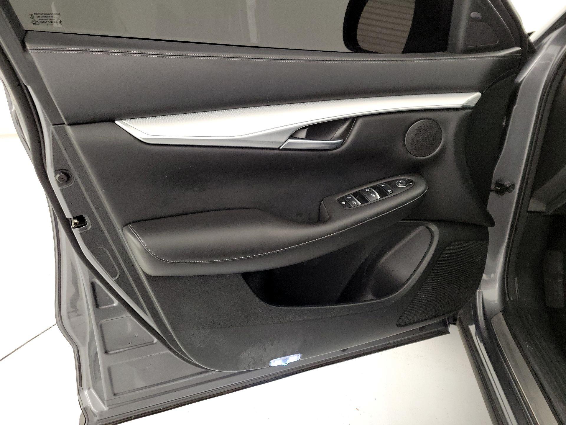 Thumbnail: 2021 INFINITI QX50 - 12