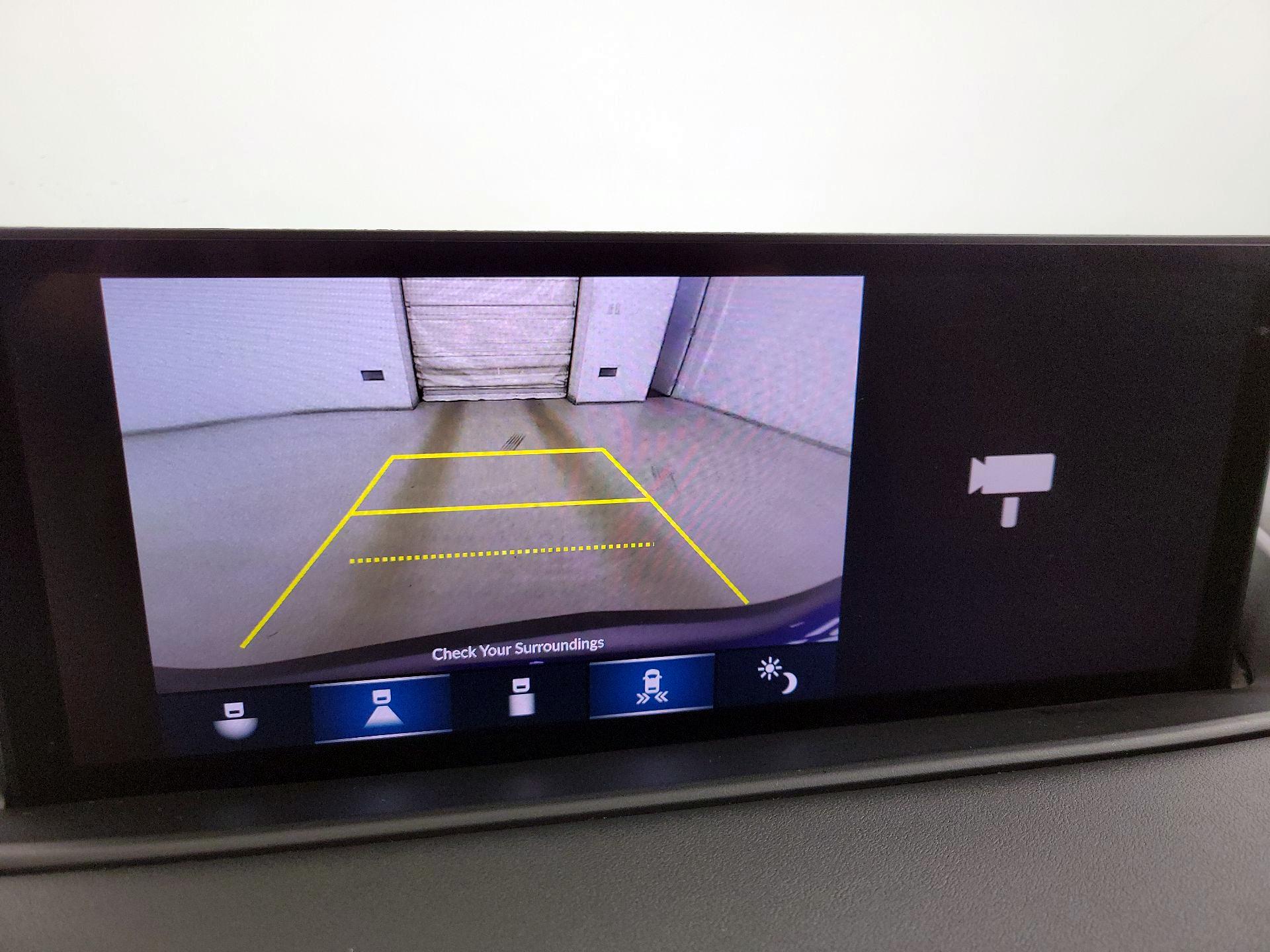 Thumbnail: 2023 Acura MDX - 15