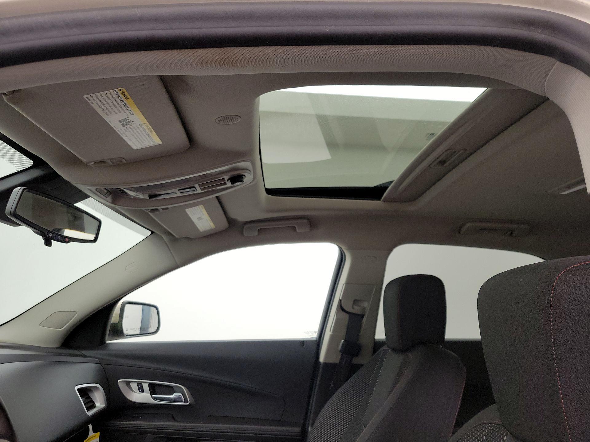 Thumbnail: 2016 Chevrolet Equinox - 18