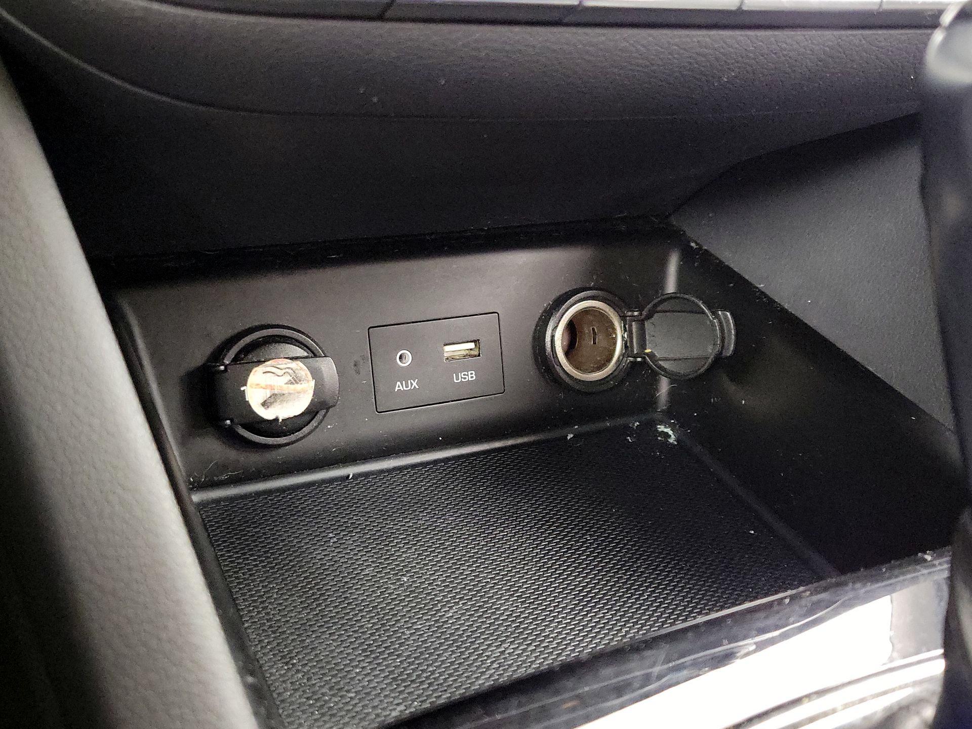 Thumbnail: 2019 Hyundai Ioniq - 18