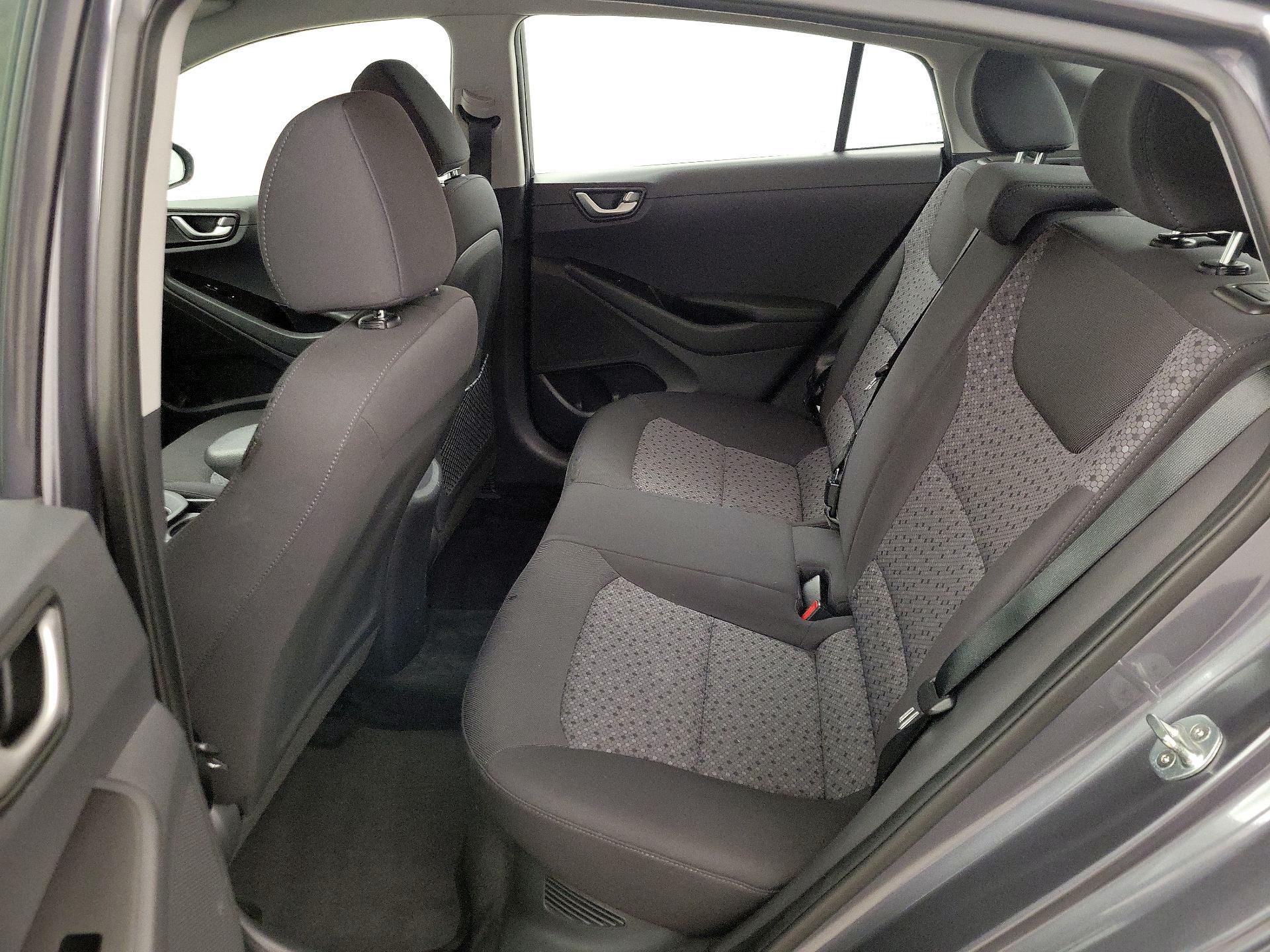 Thumbnail: 2019 Hyundai Ioniq - 19