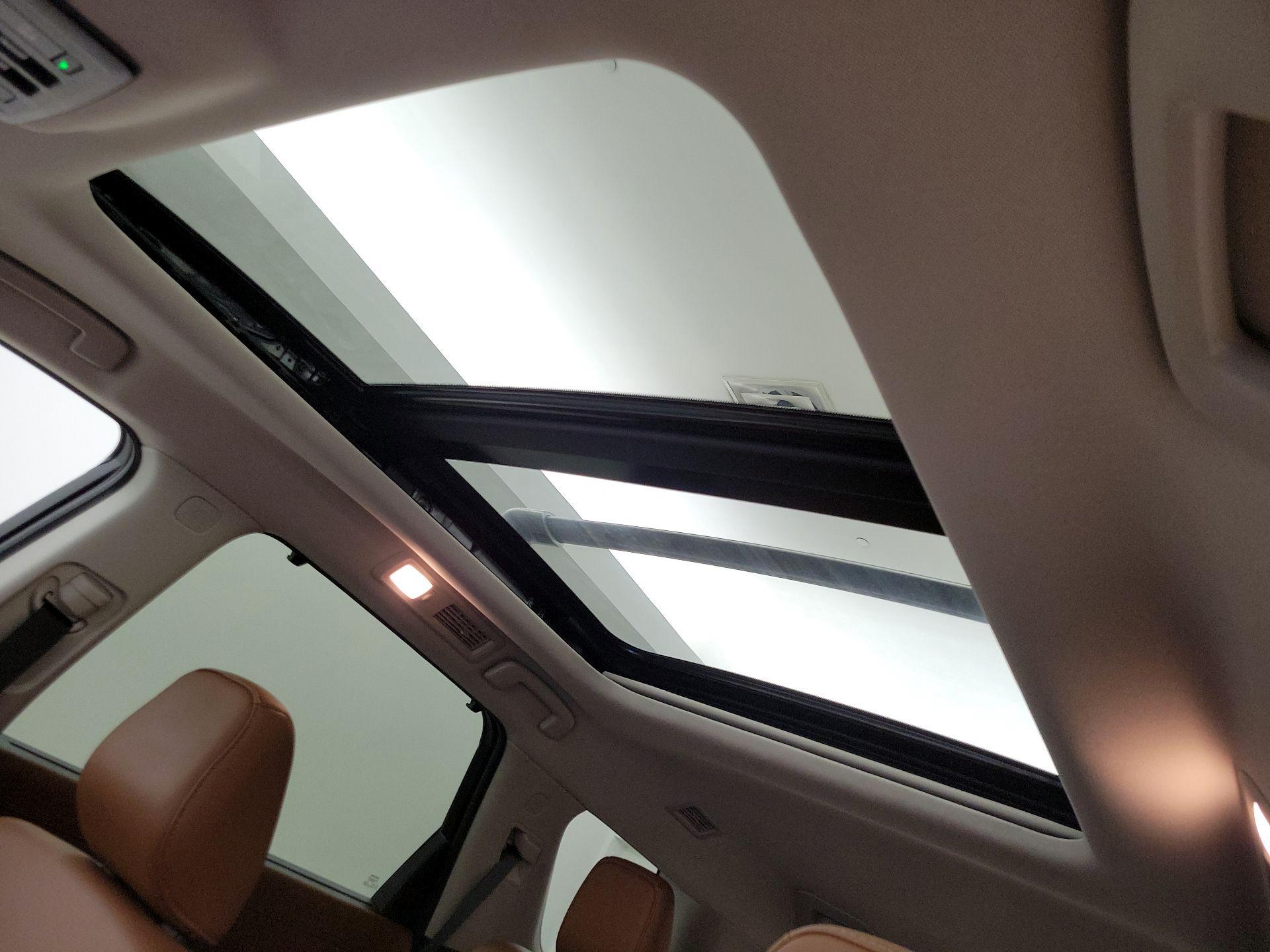 Thumbnail: 2022 Nissan Pathfinder - 20