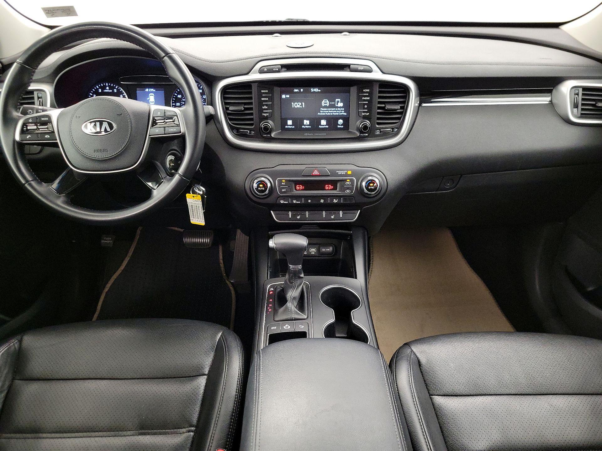 Thumbnail: 2019 Kia Sorento - 9