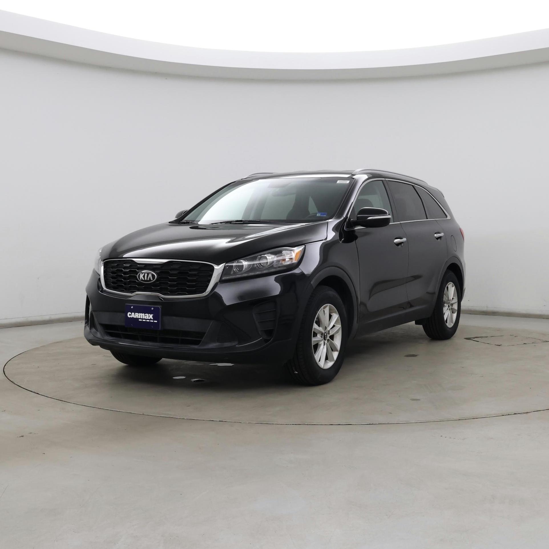 Thumbnail: 2019 Kia Sorento - 4
