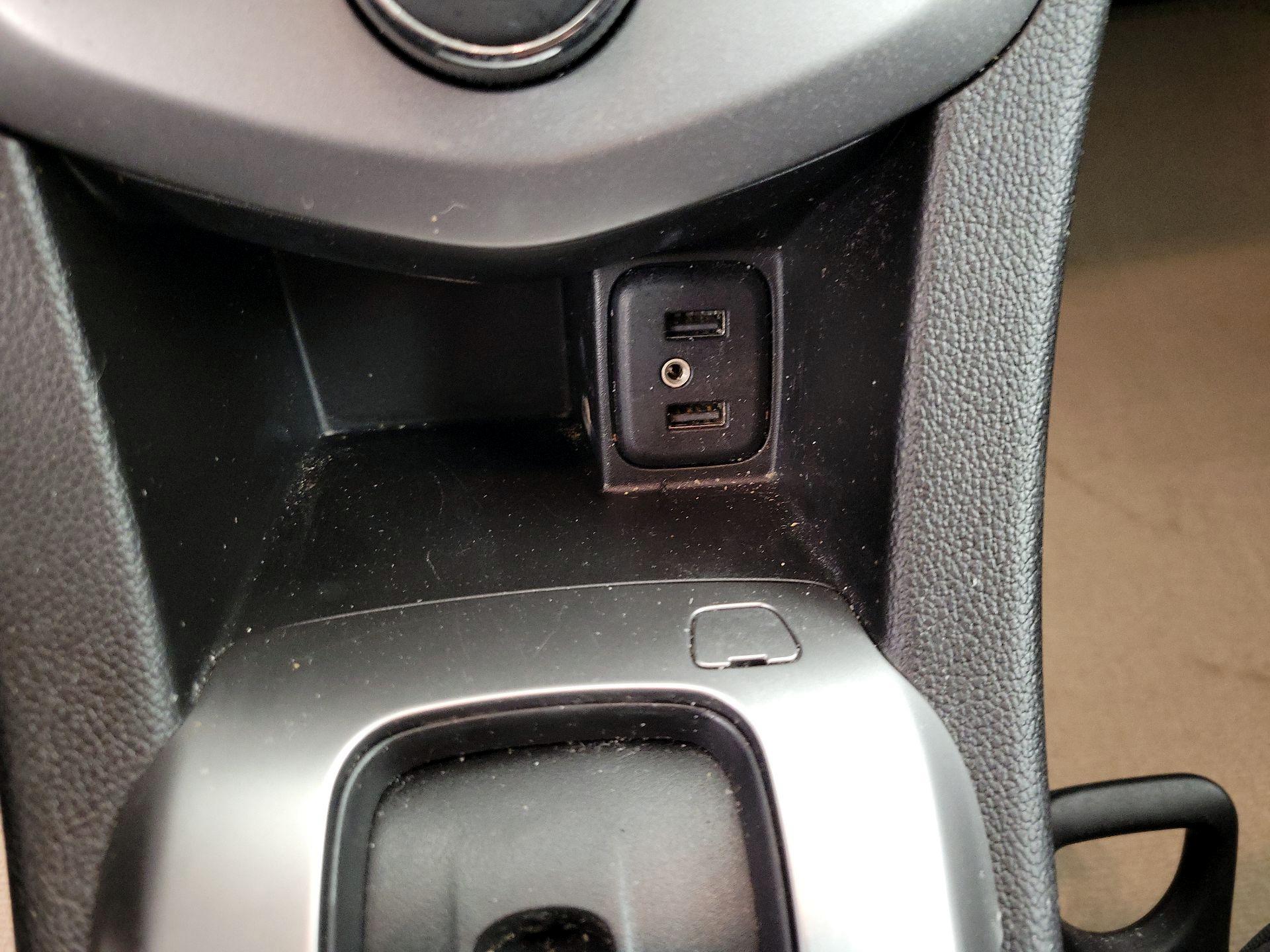 Thumbnail: 2020 Chevrolet Sonic - 18