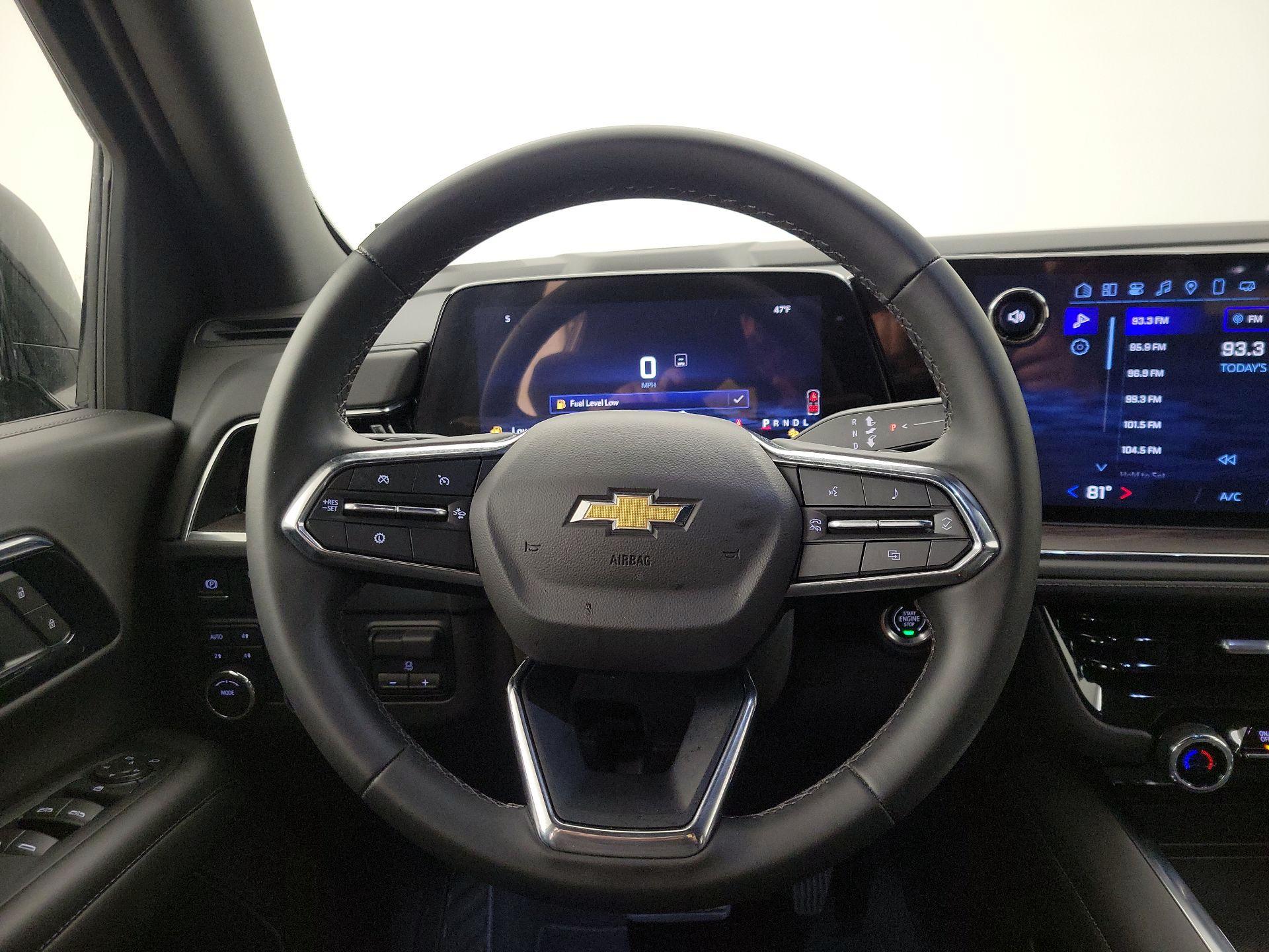 Thumbnail: 2025 Chevrolet Suburban - 10