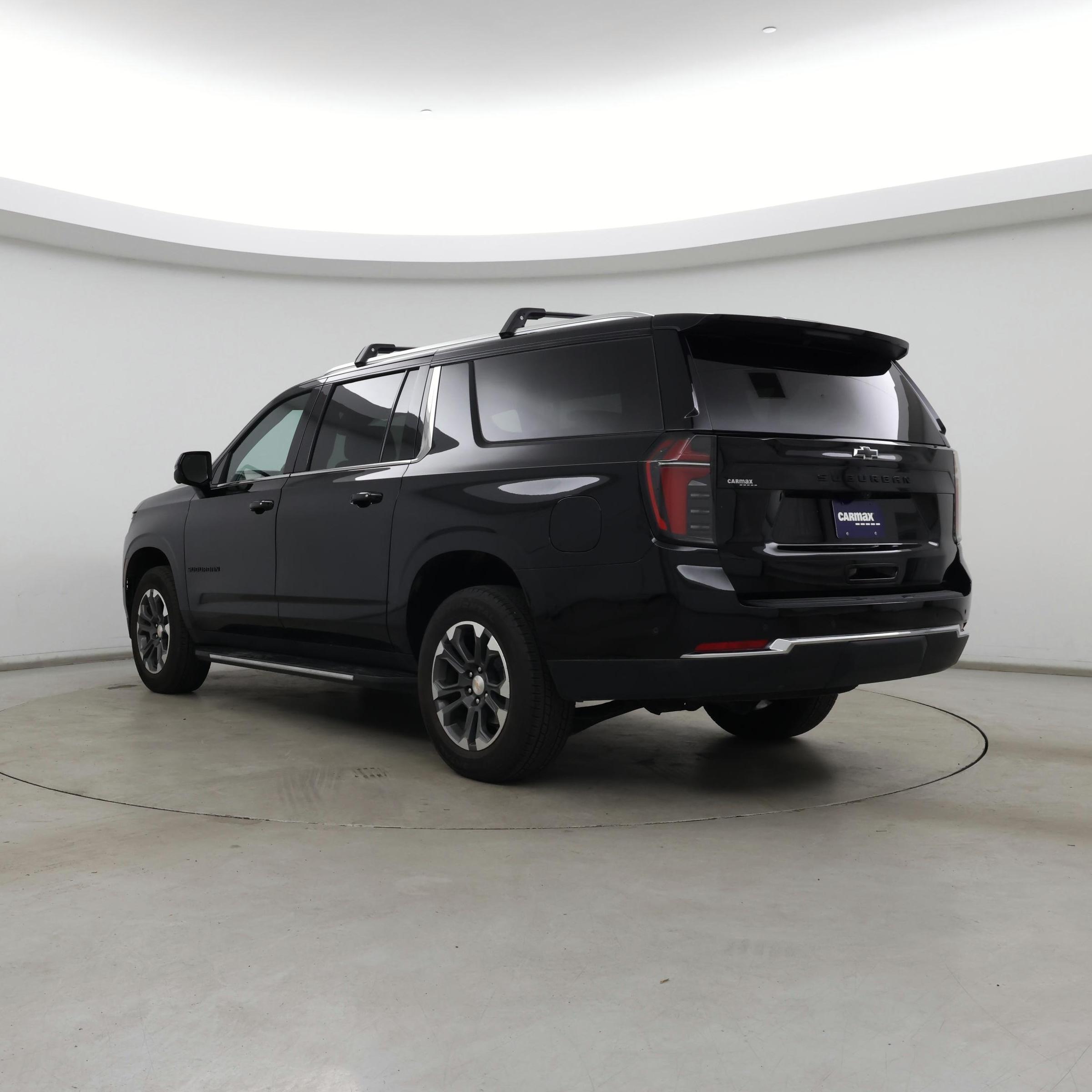 Thumbnail: 2025 Chevrolet Suburban - 2