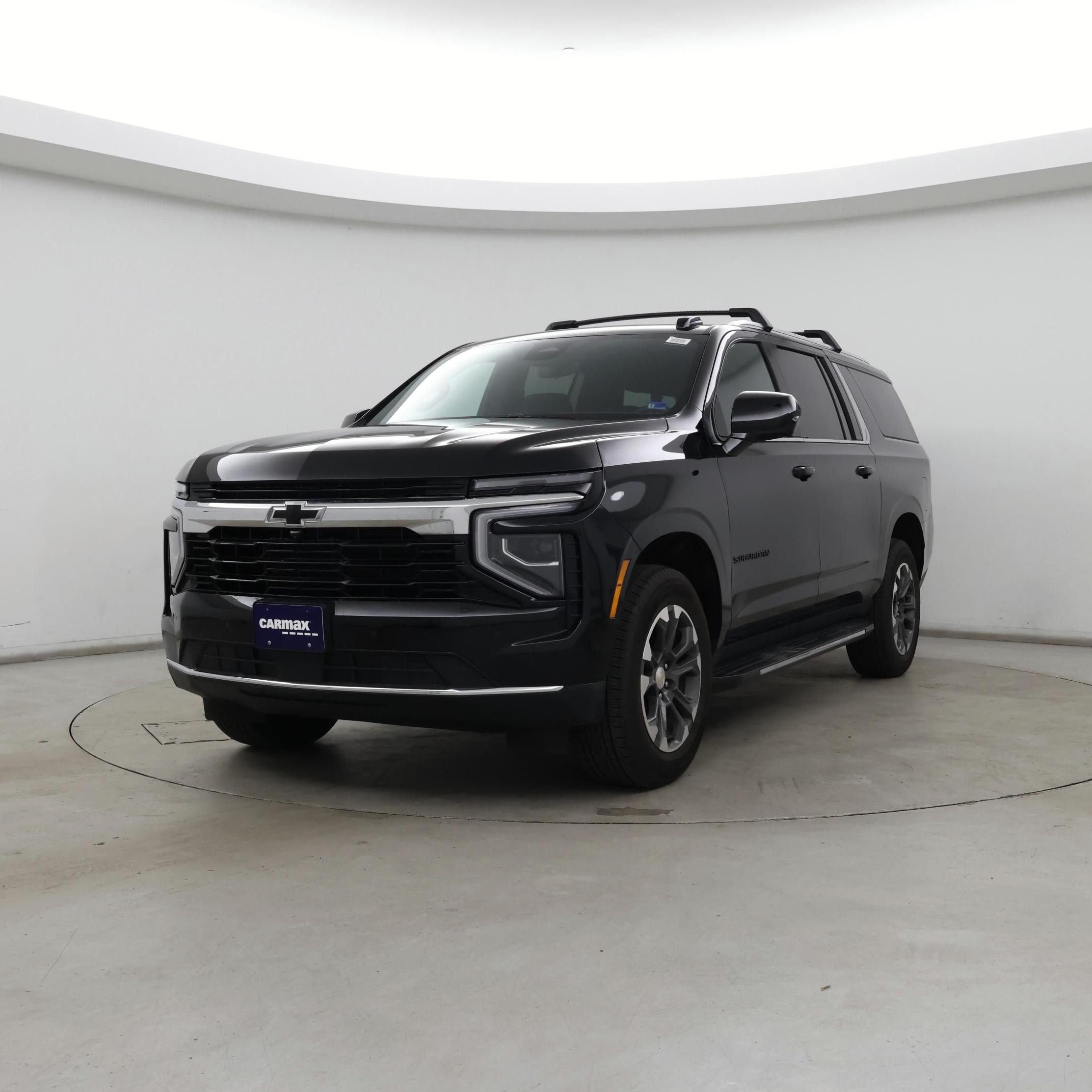 Thumbnail: 2025 Chevrolet Suburban - 4