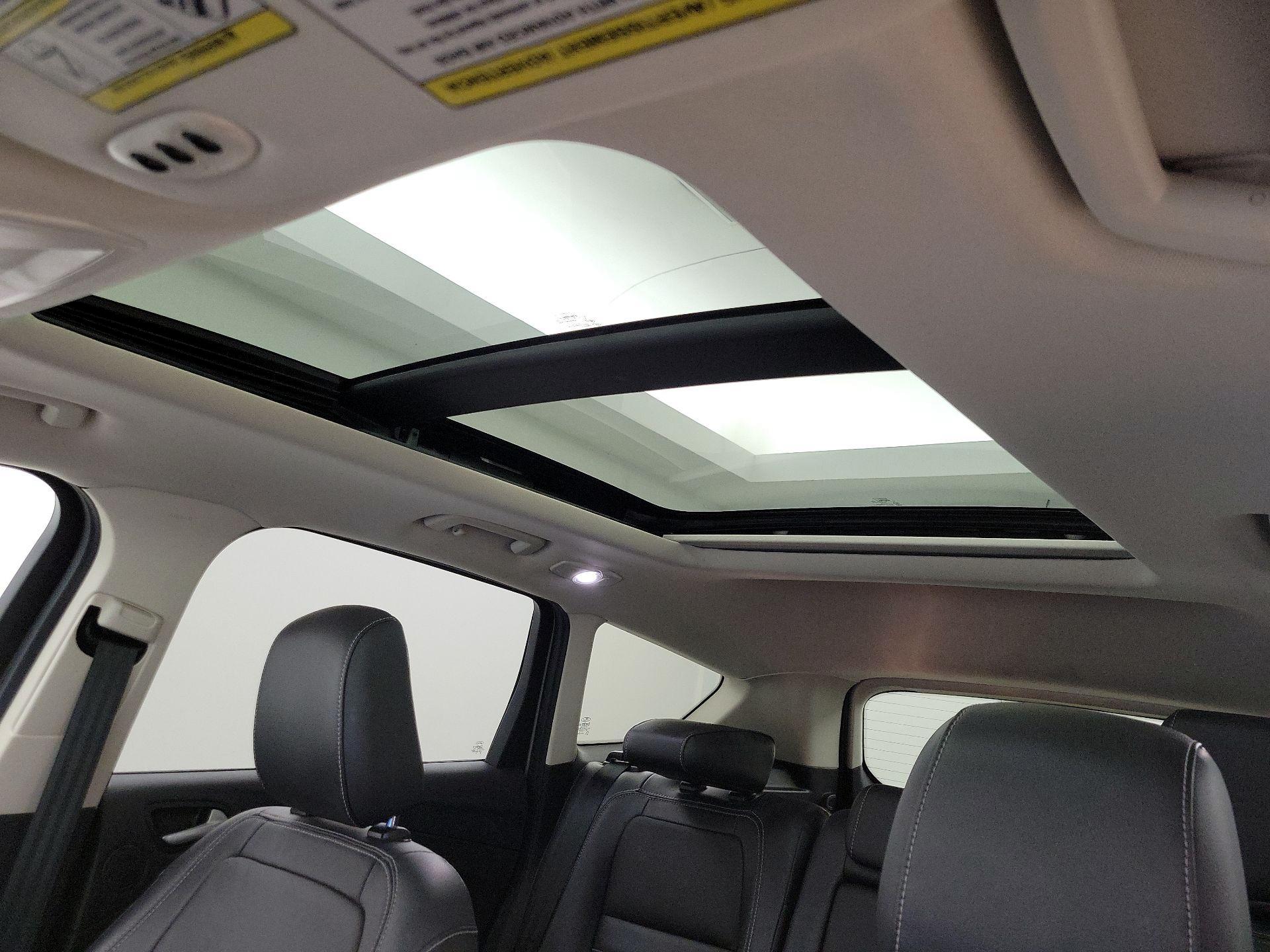 Thumbnail: 2018 Ford Escape - 20