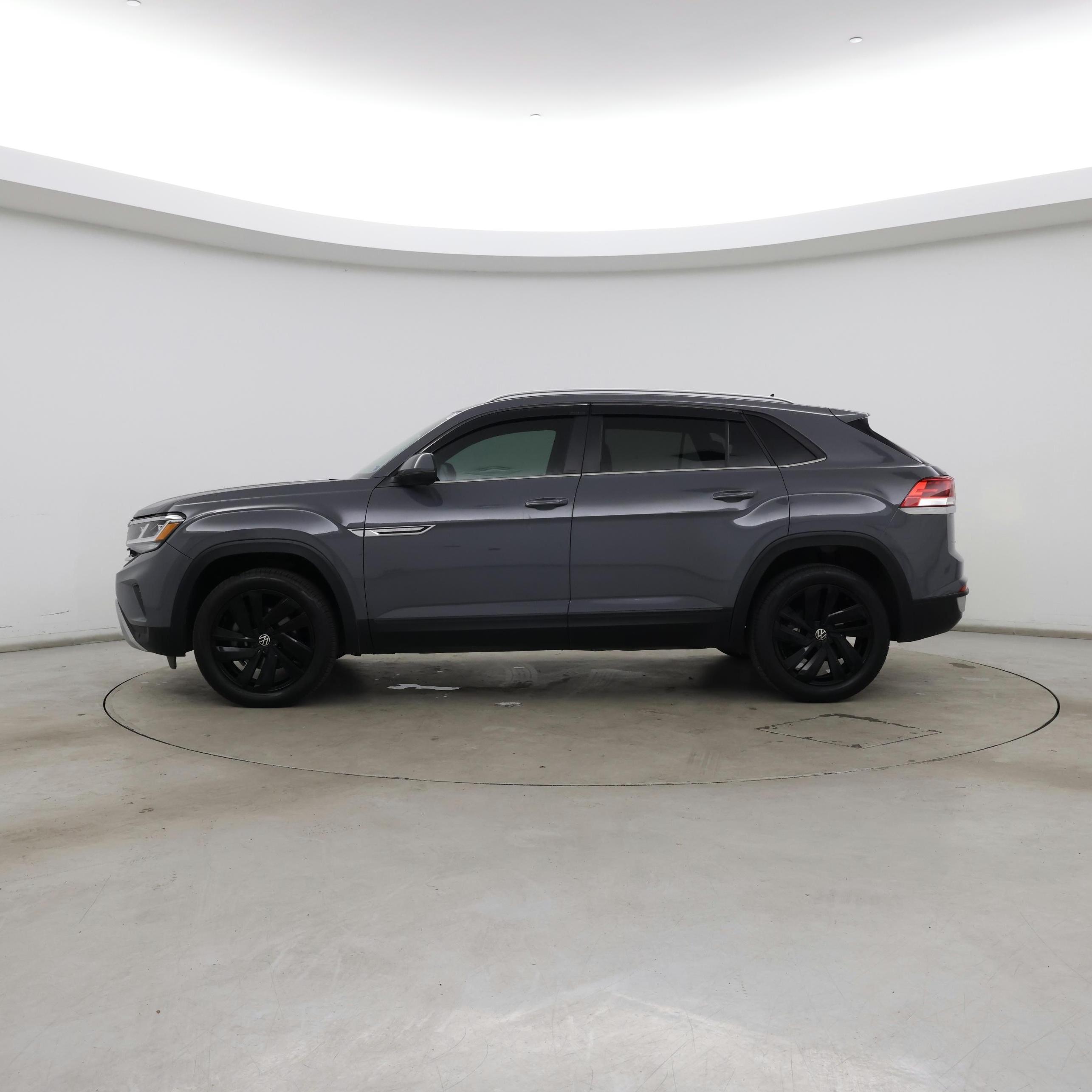 Thumbnail: 2021 Volkswagen Atlas - 3