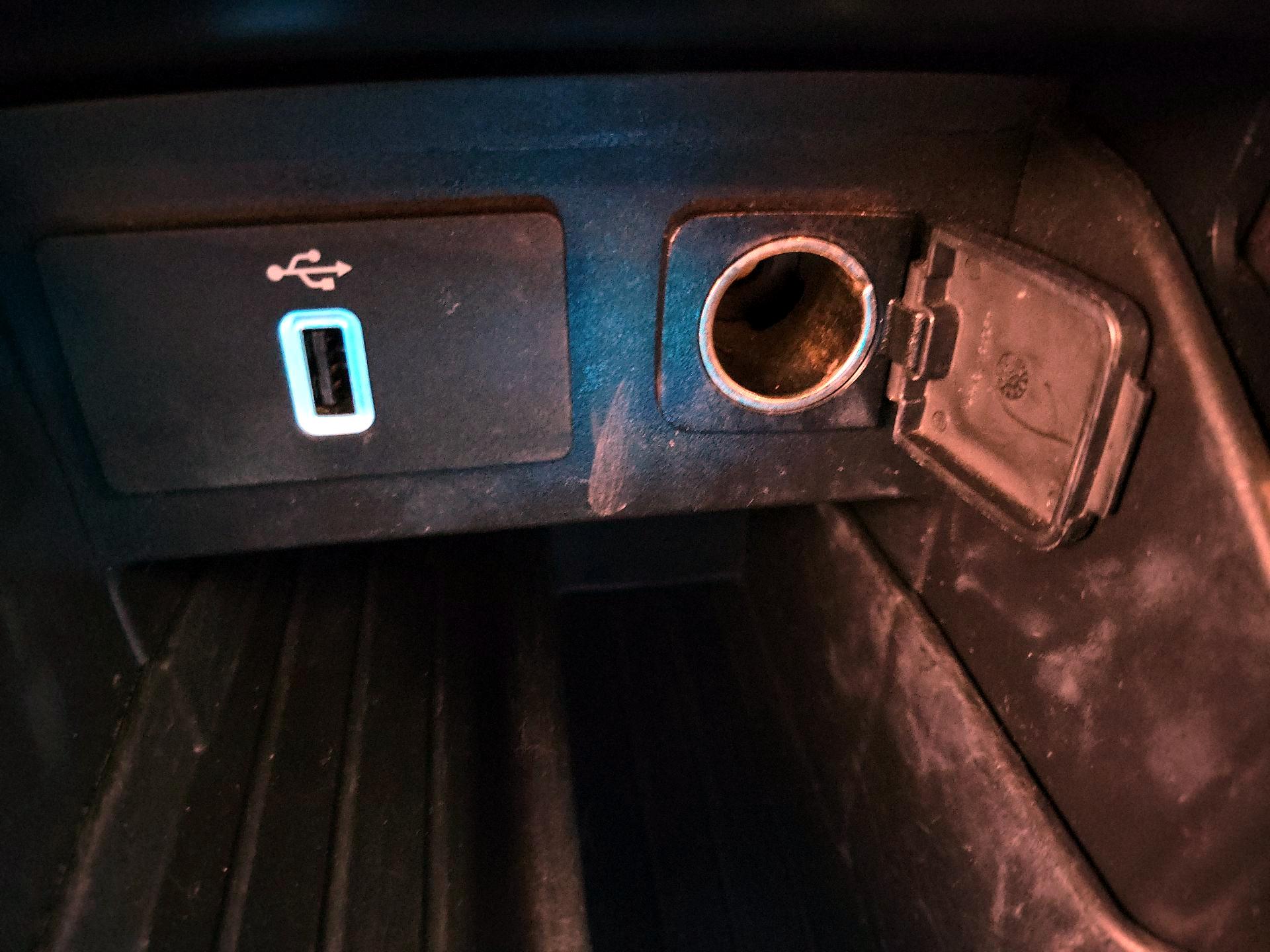 Thumbnail: 2017 Ford Explorer - 19