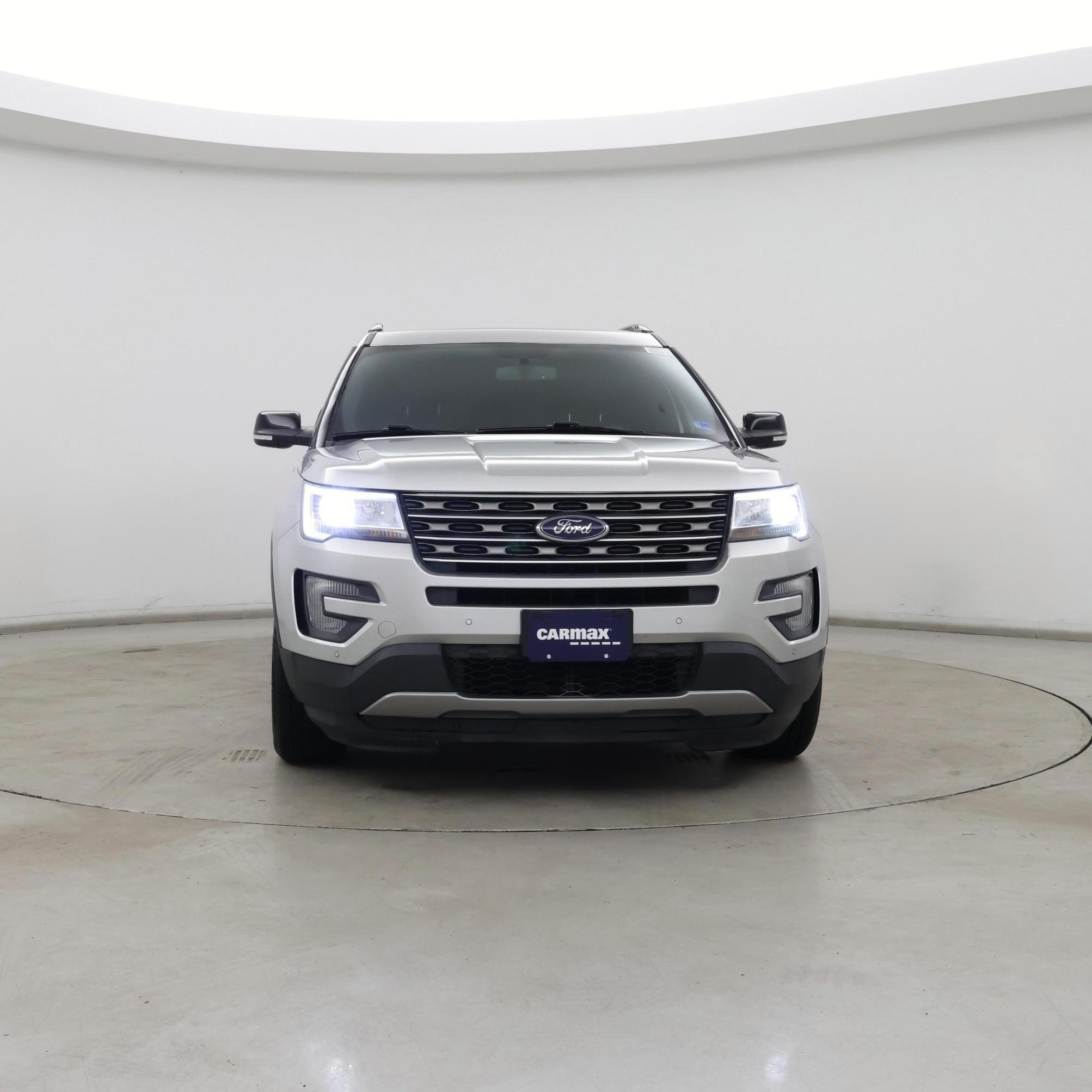 Thumbnail: 2017 Ford Explorer - 5