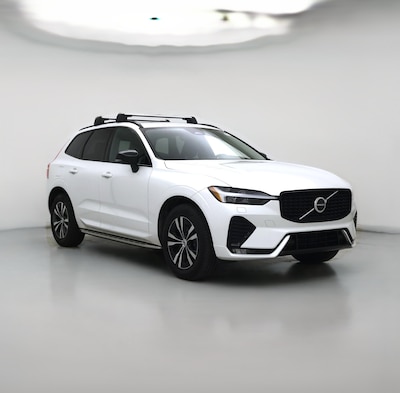 2024 Volvo XC60 B5 Core Dark Theme