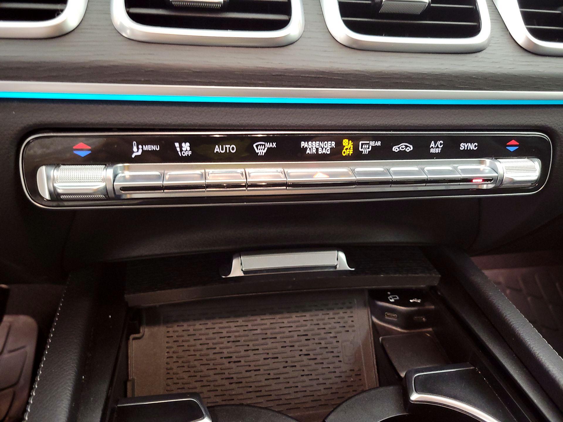 Thumbnail: 2023 Mercedes-Benz GLE - 16