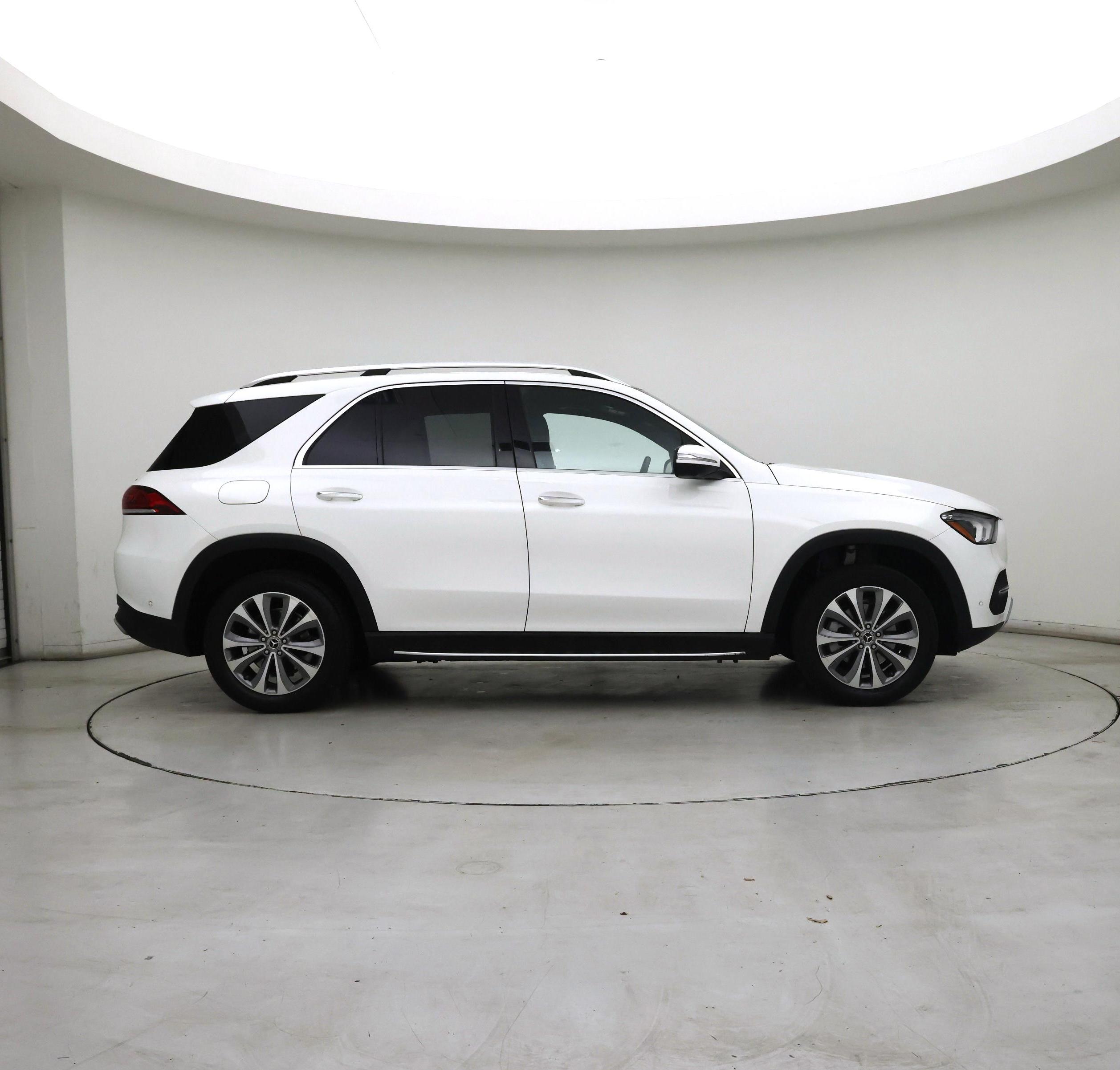 Thumbnail: 2023 Mercedes-Benz GLE - 7