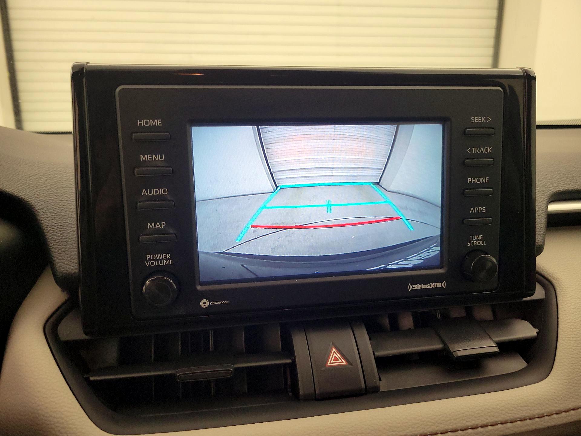 Thumbnail: 2020 Toyota RAV4 - 14