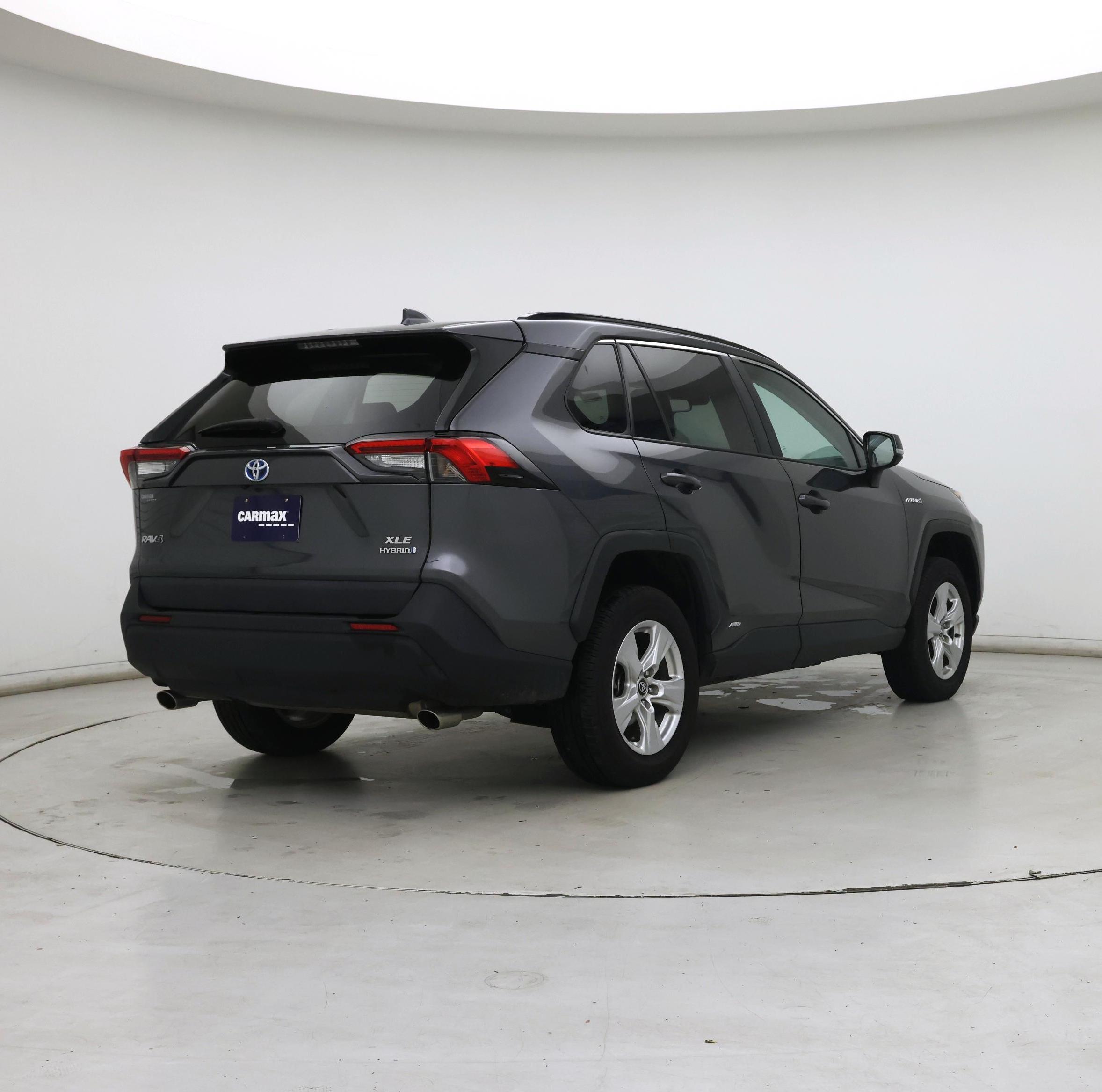 Thumbnail: 2020 Toyota RAV4 - 8