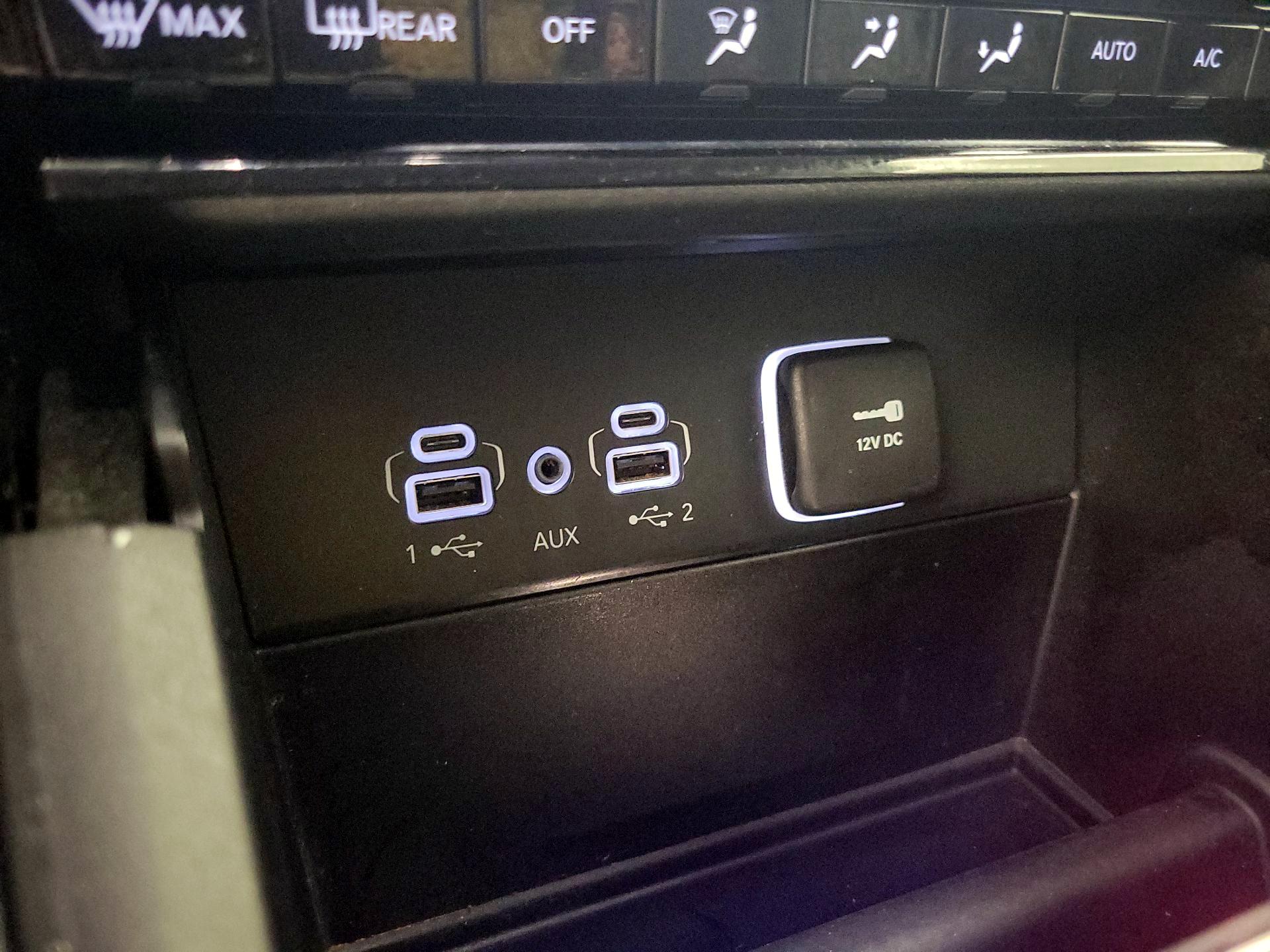 Thumbnail: 2023 Jeep Grand Cherokee - 17