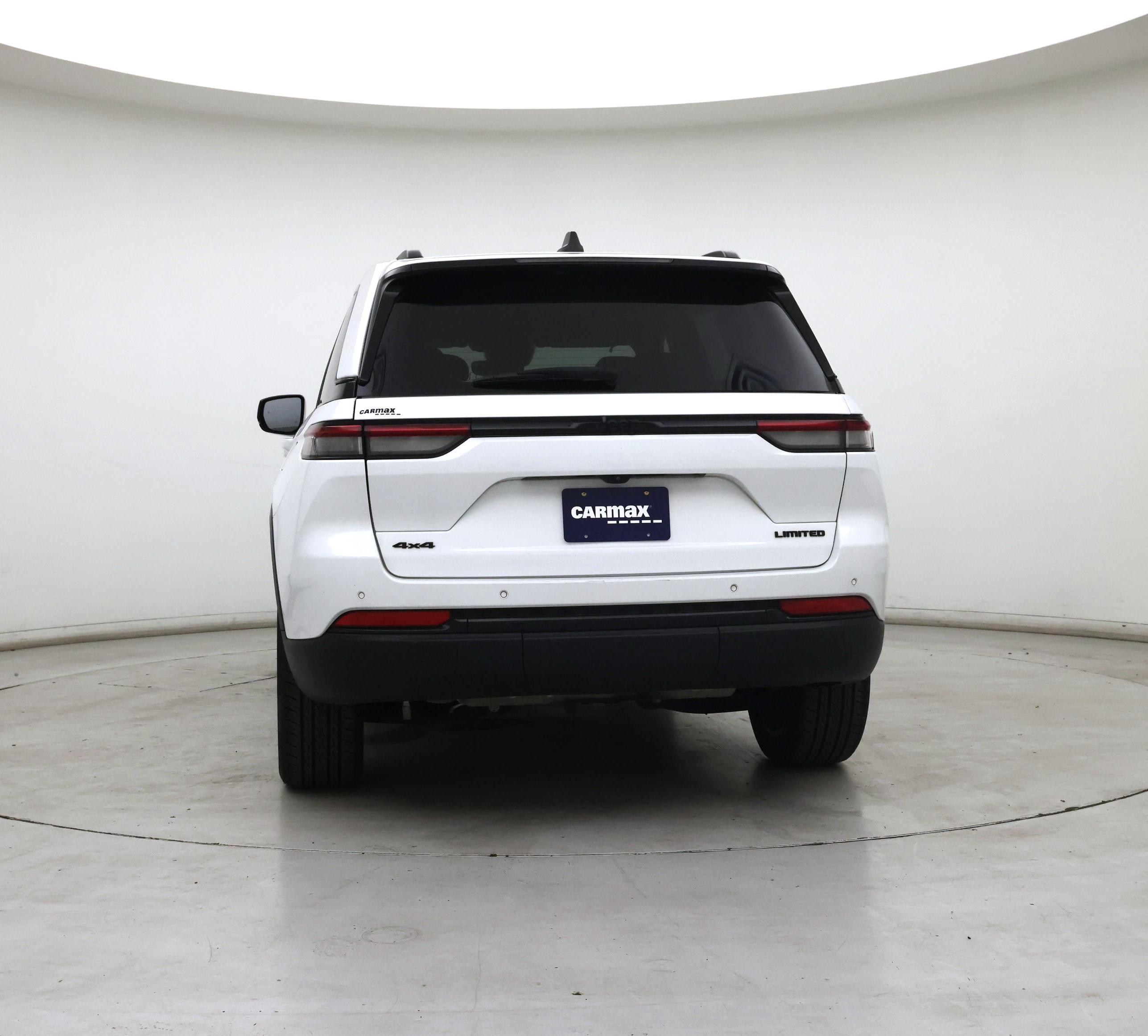 Thumbnail: 2023 Jeep Grand Cherokee - 6