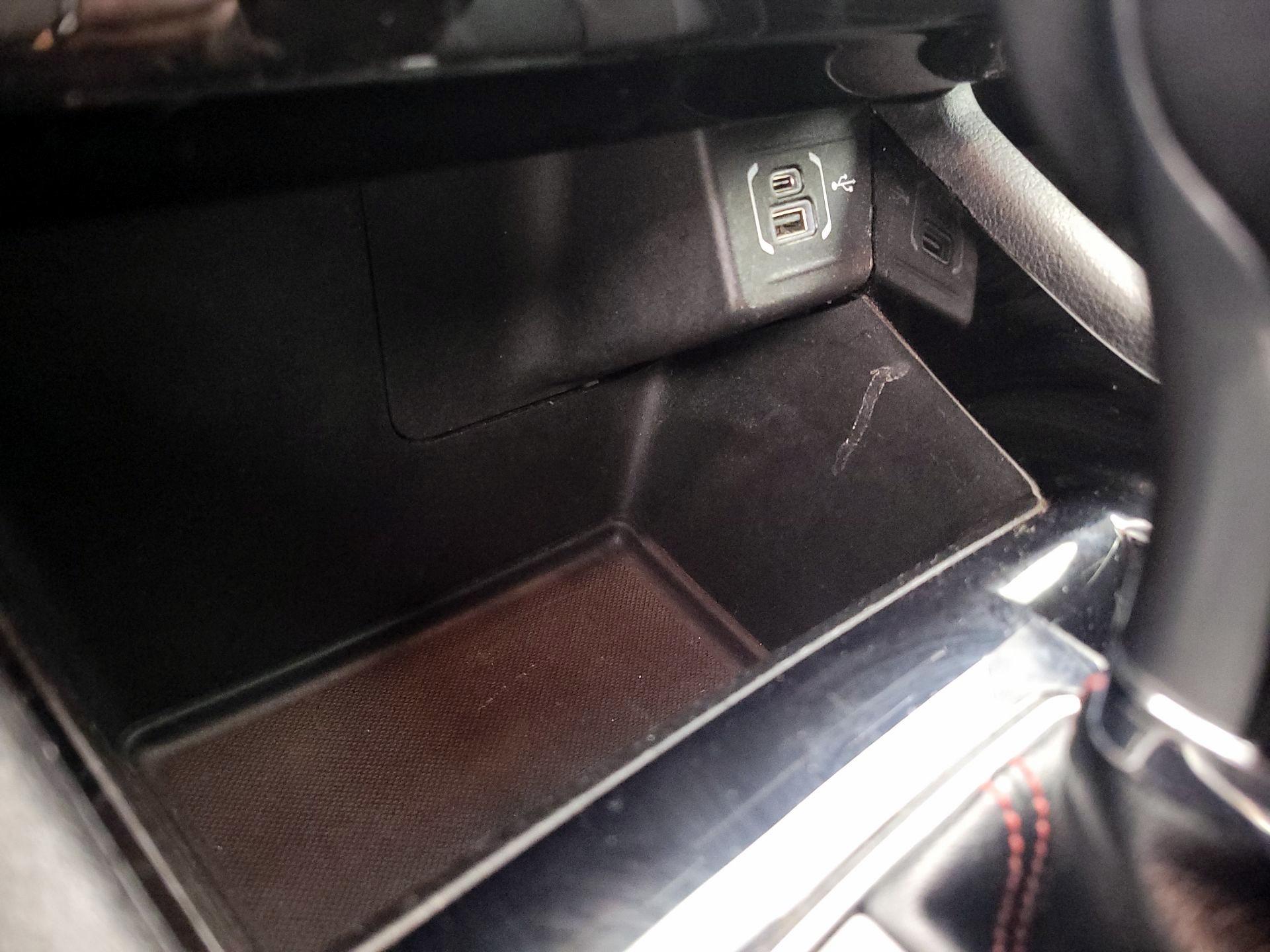 Thumbnail: 2022 Jeep Compass - 18