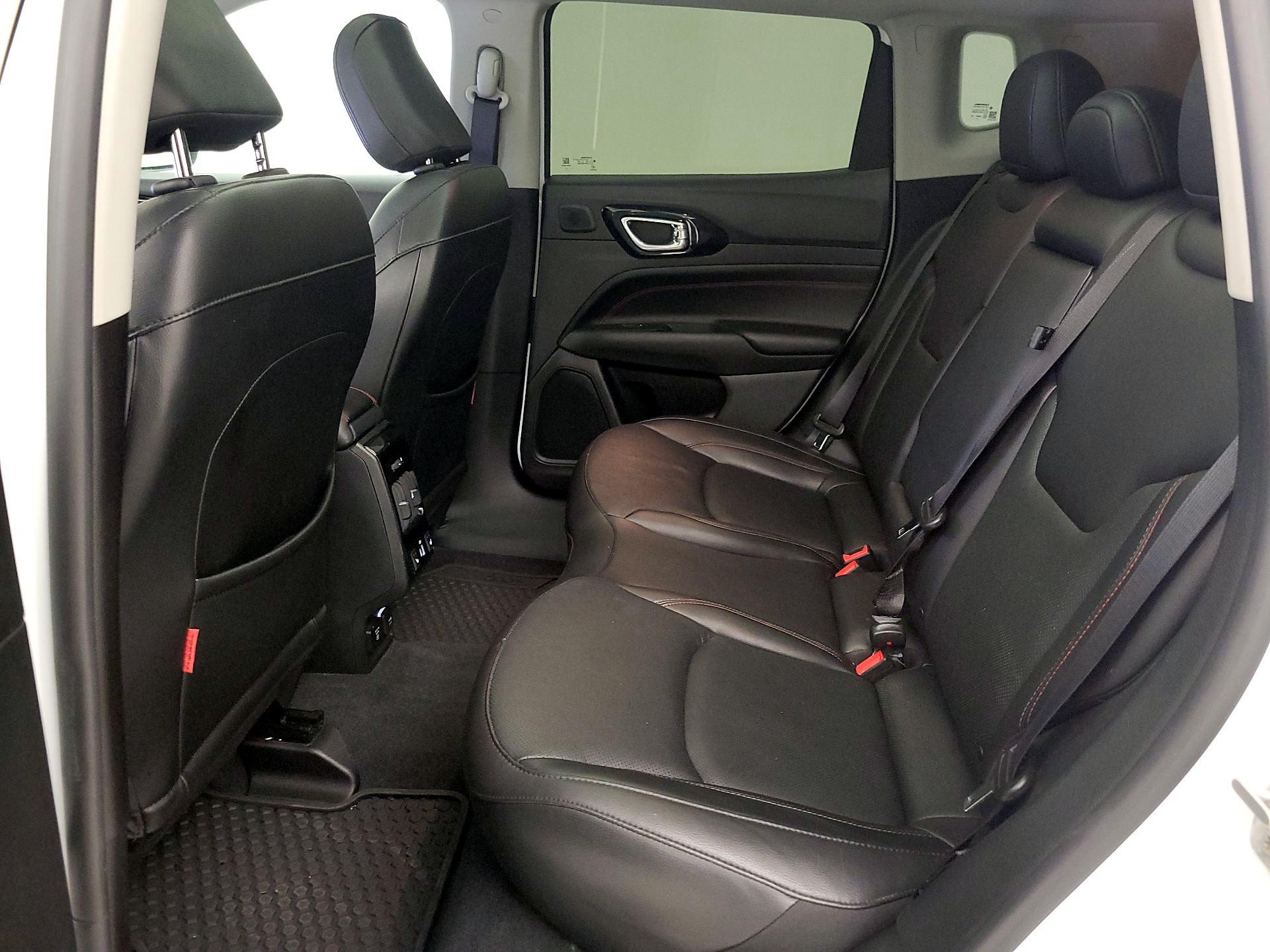 Thumbnail: 2022 Jeep Compass - 20