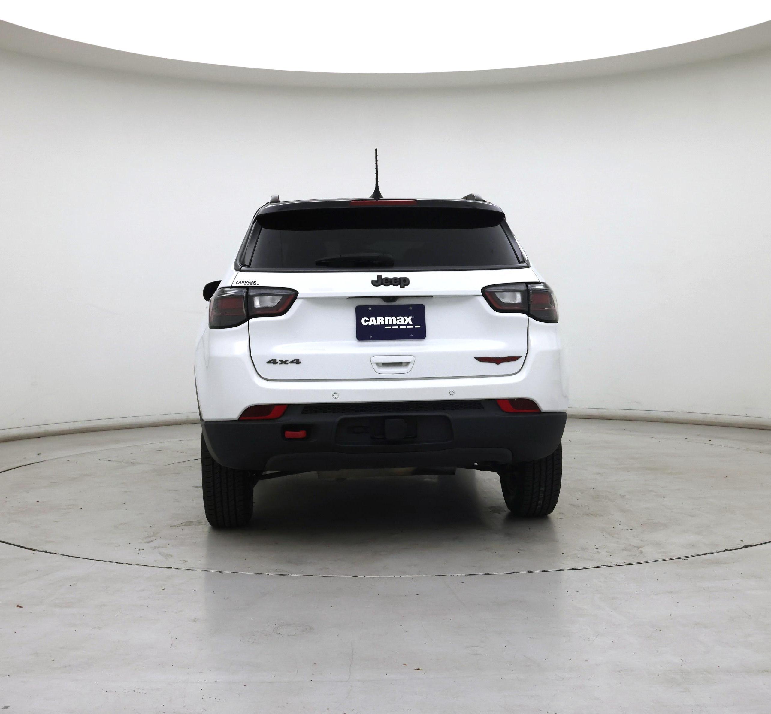 Thumbnail: 2022 Jeep Compass - 6