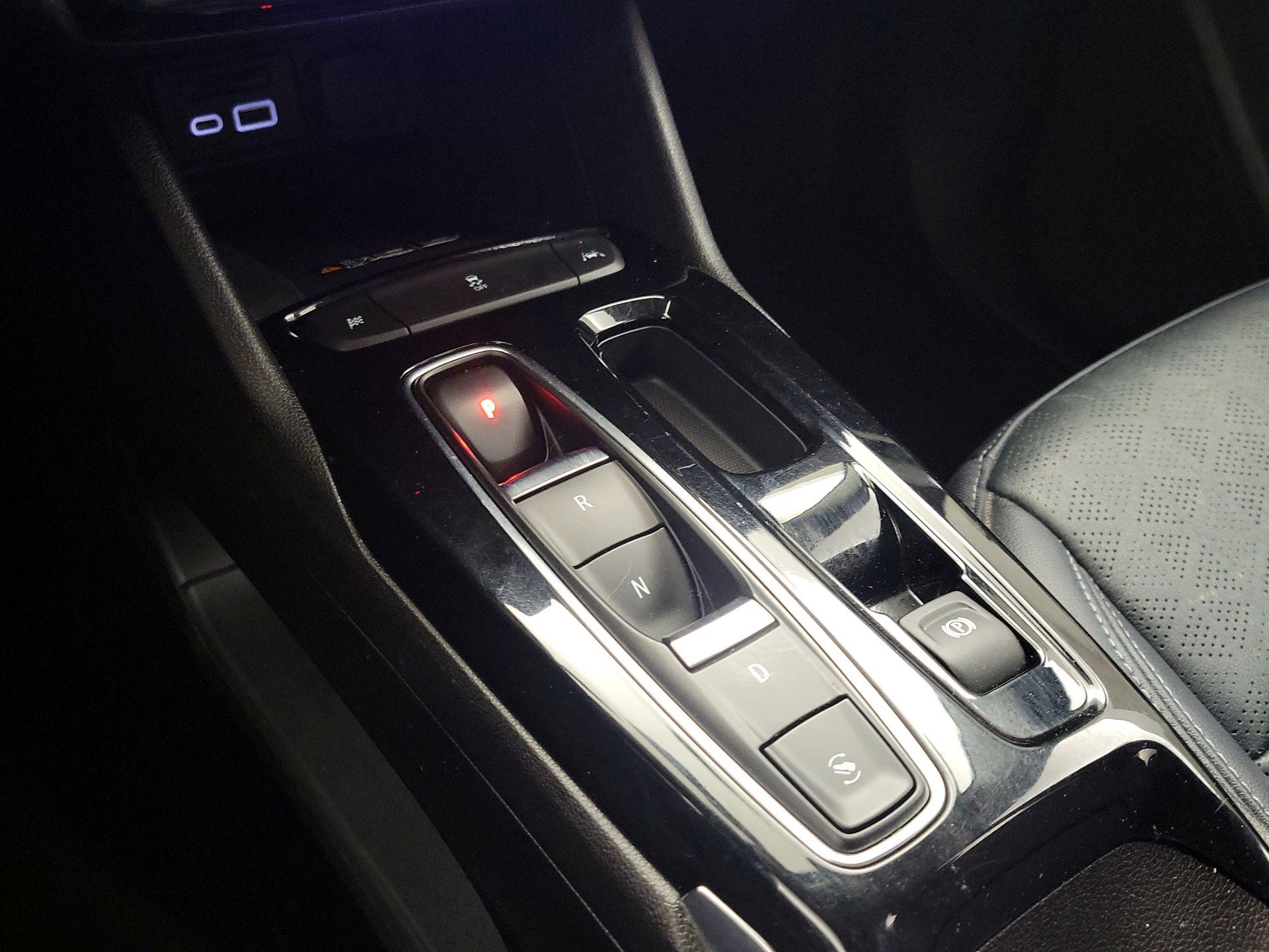 Thumbnail: 2022 Chevrolet Bolt EUV - 17