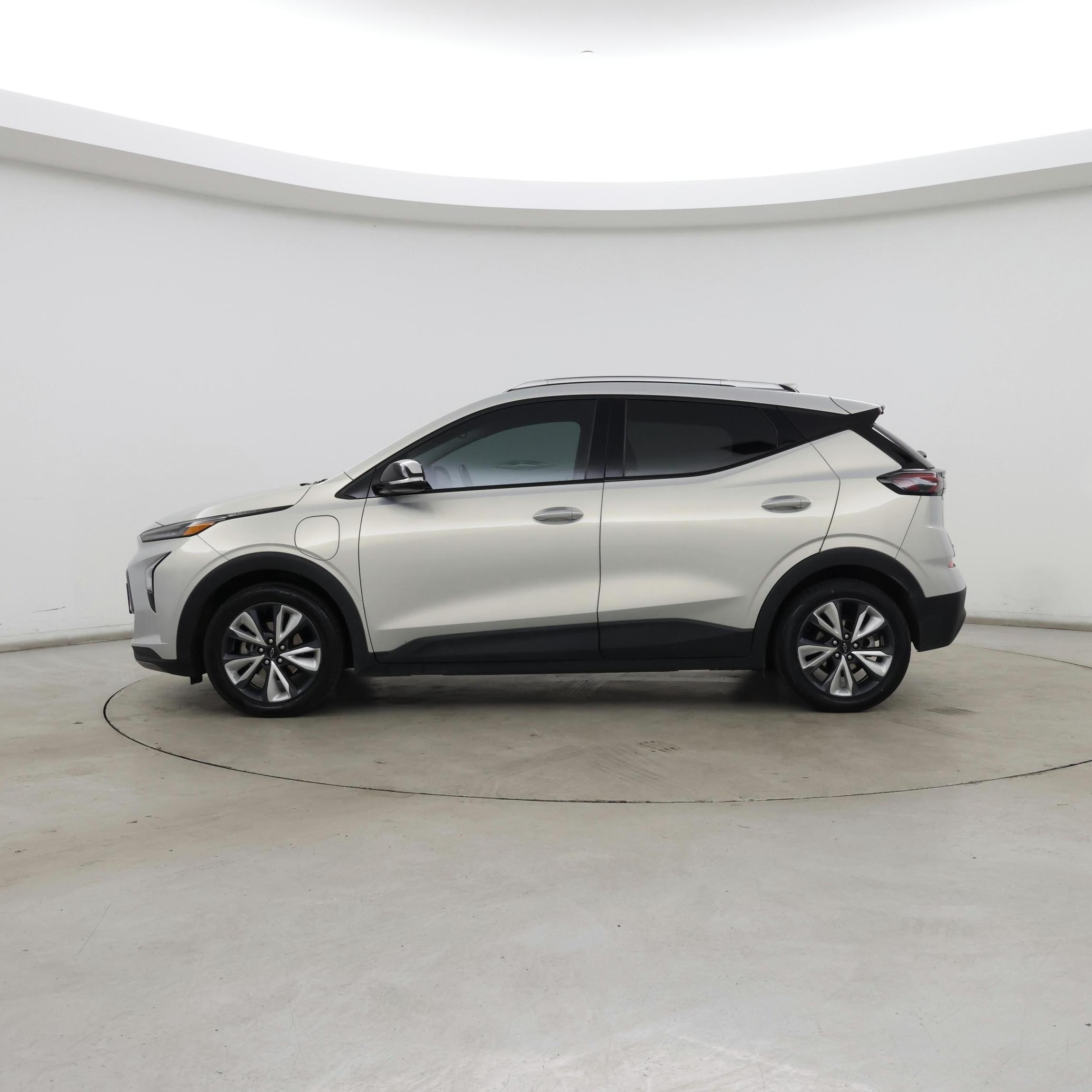 Thumbnail: 2022 Chevrolet Bolt EUV - 3