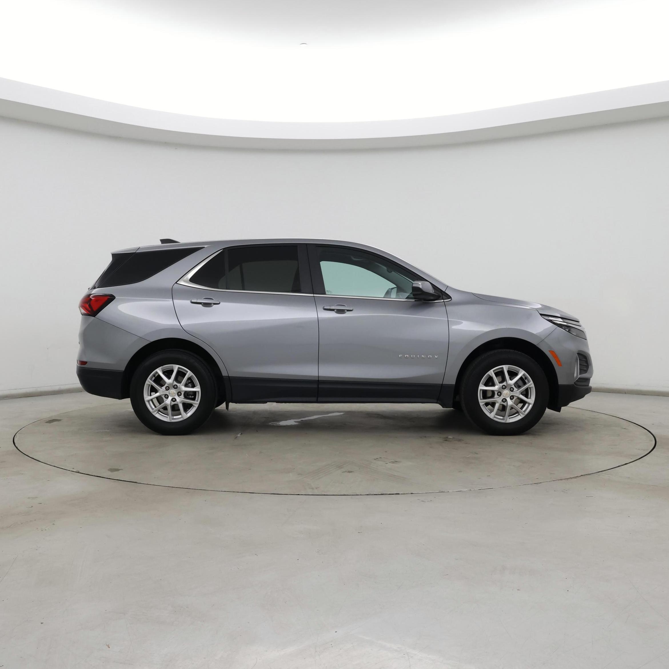 Thumbnail: 2023 Chevrolet Equinox - 7