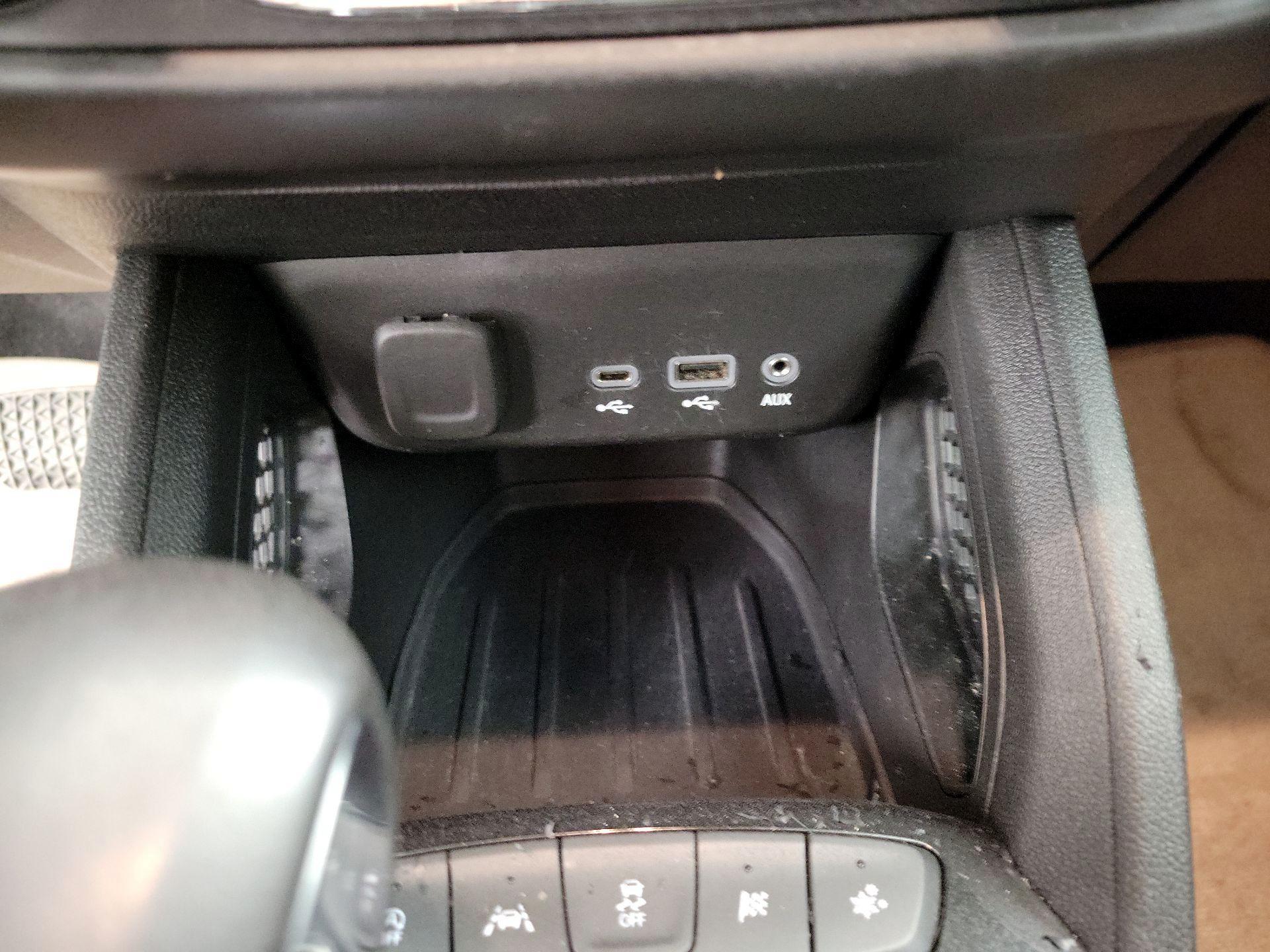 Thumbnail: 2022 Chevrolet TrailBlazer - 18