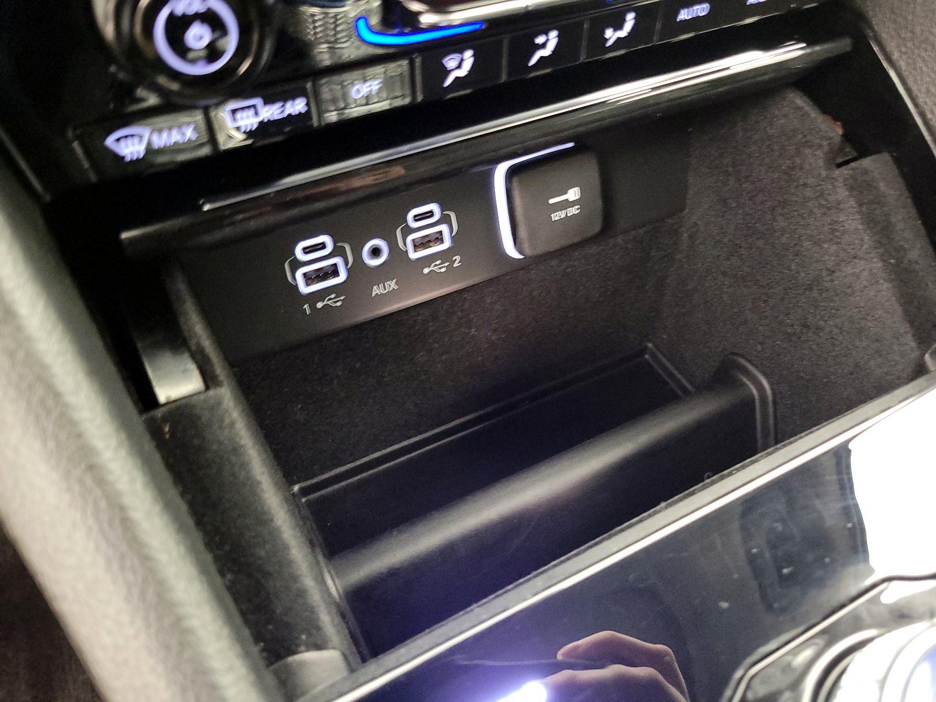 Thumbnail: 2022 Jeep Grand Cherokee L - 18