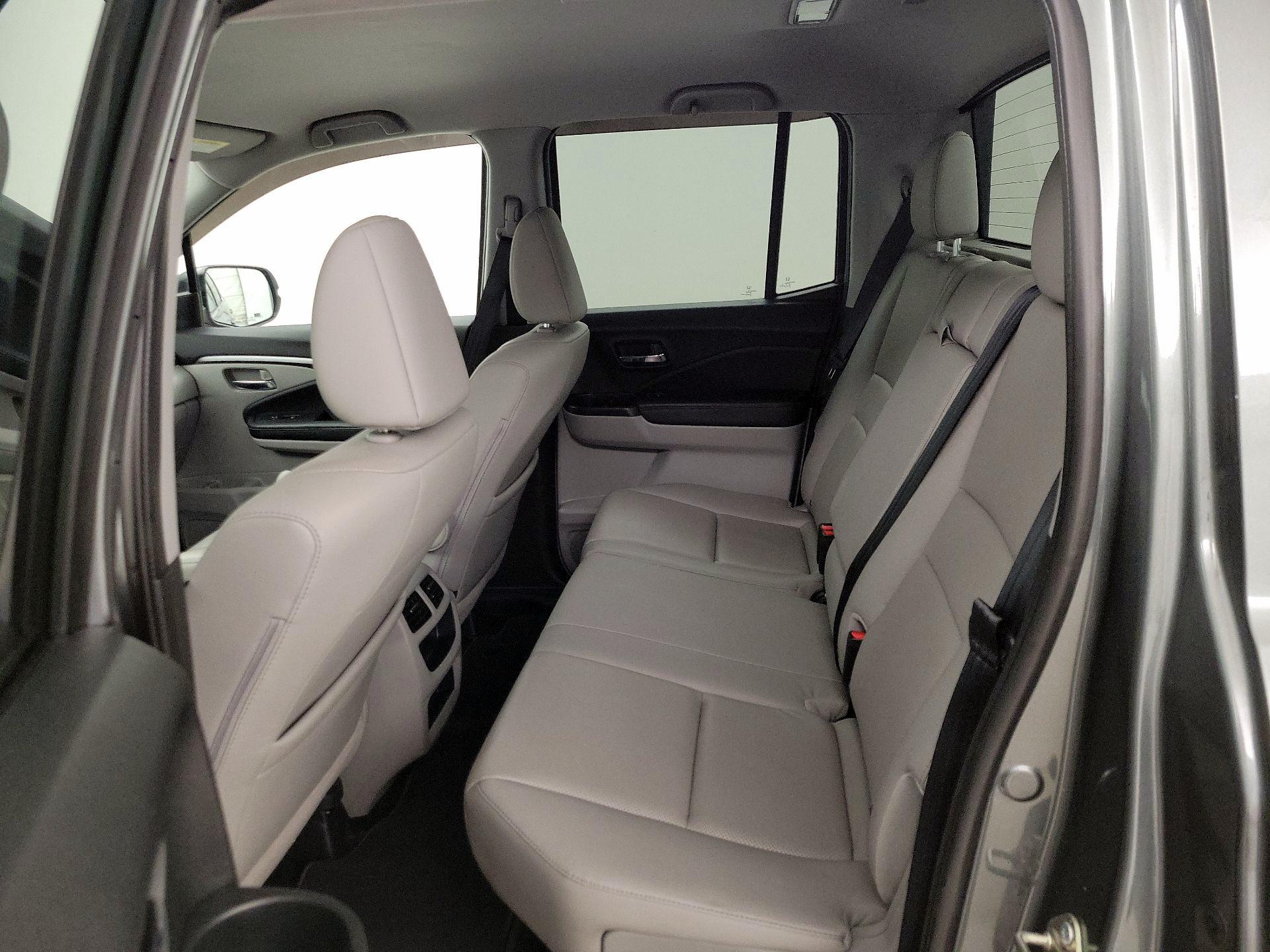 Thumbnail: 2017 Honda Ridgeline - 19