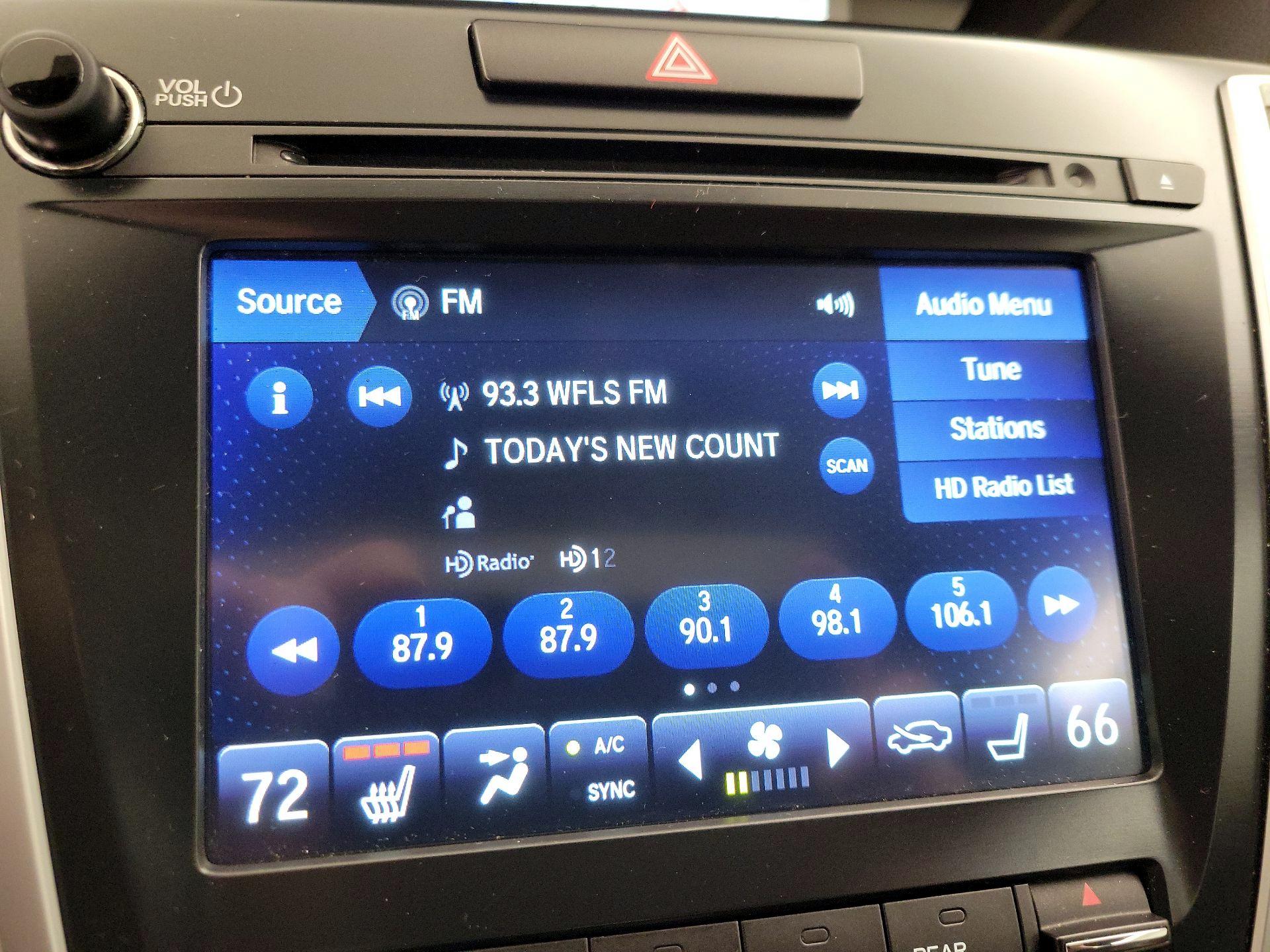 Thumbnail: 2018 Acura TLX - 16