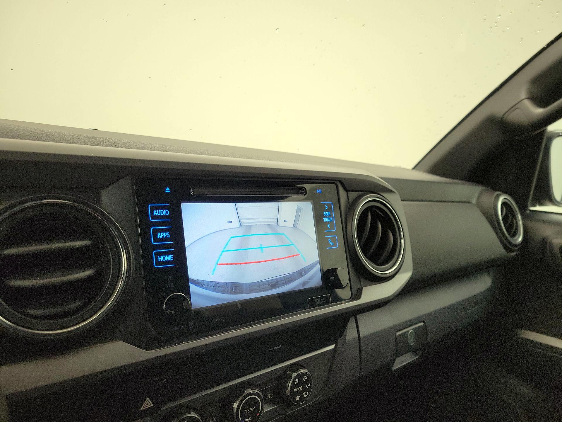 Thumbnail: 2019 Toyota Tacoma - 15