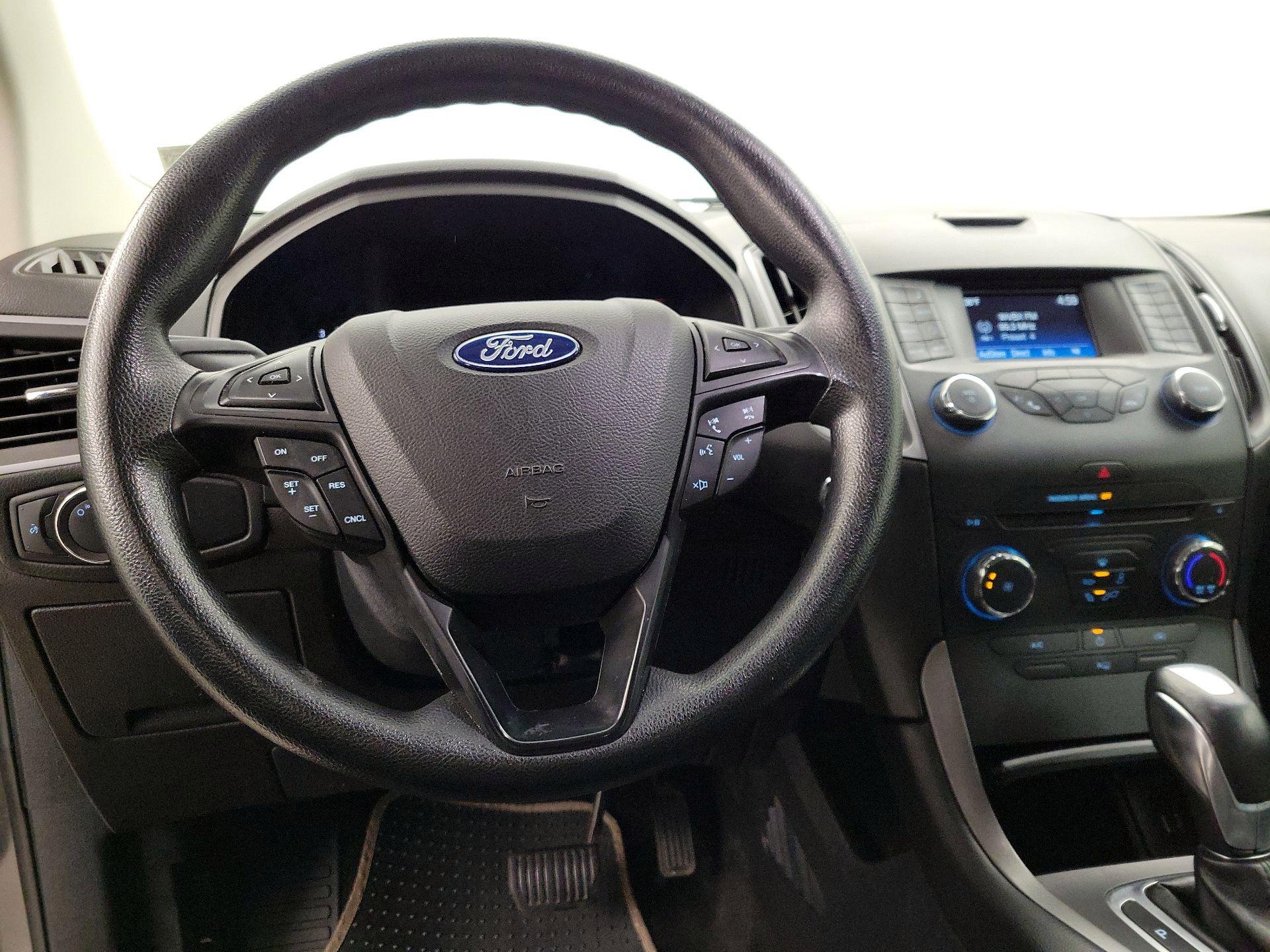 Thumbnail: 2018 Ford Edge - 10