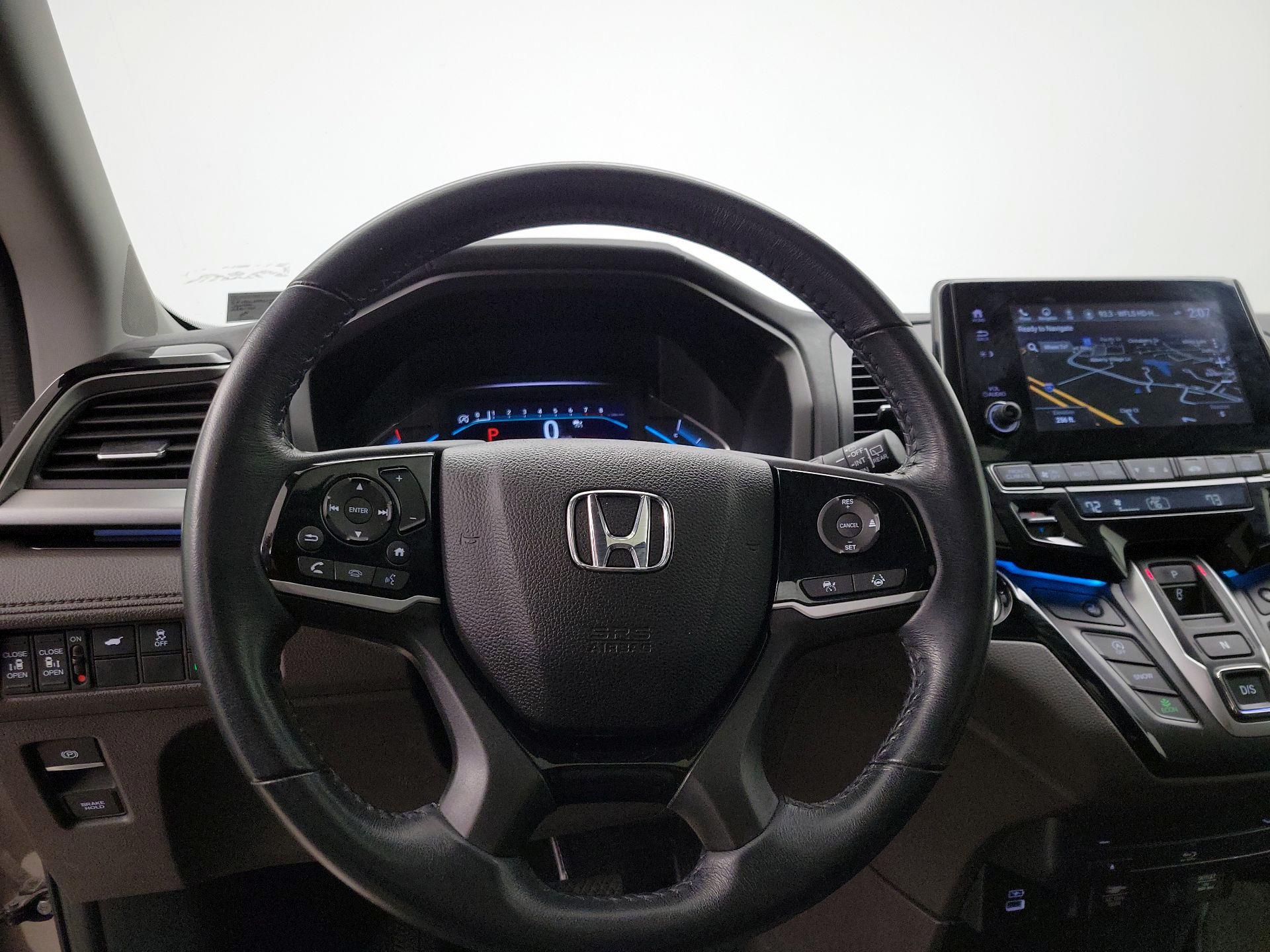 Thumbnail: 2021 Honda Odyssey - 10