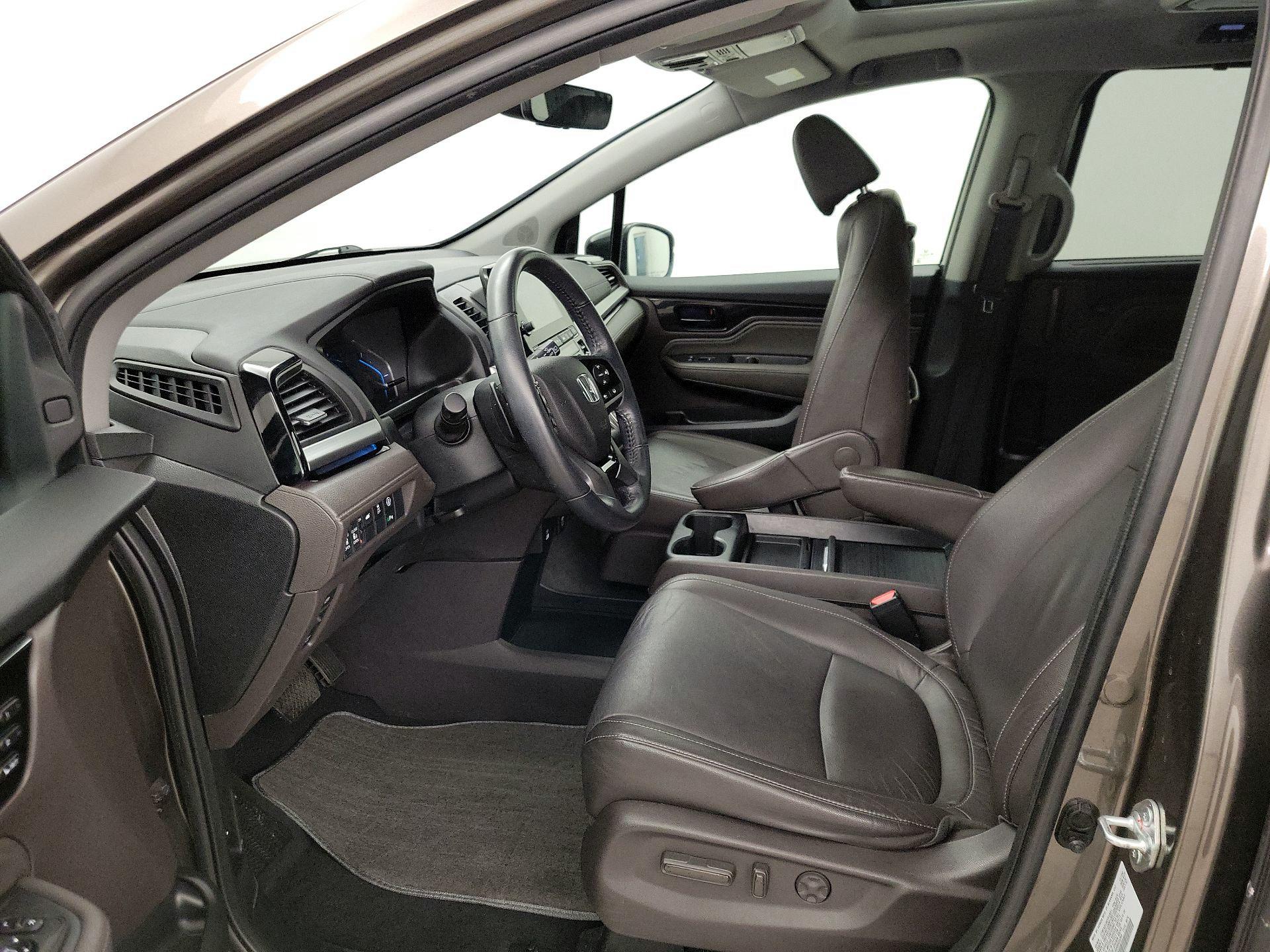 Thumbnail: 2021 Honda Odyssey - 11