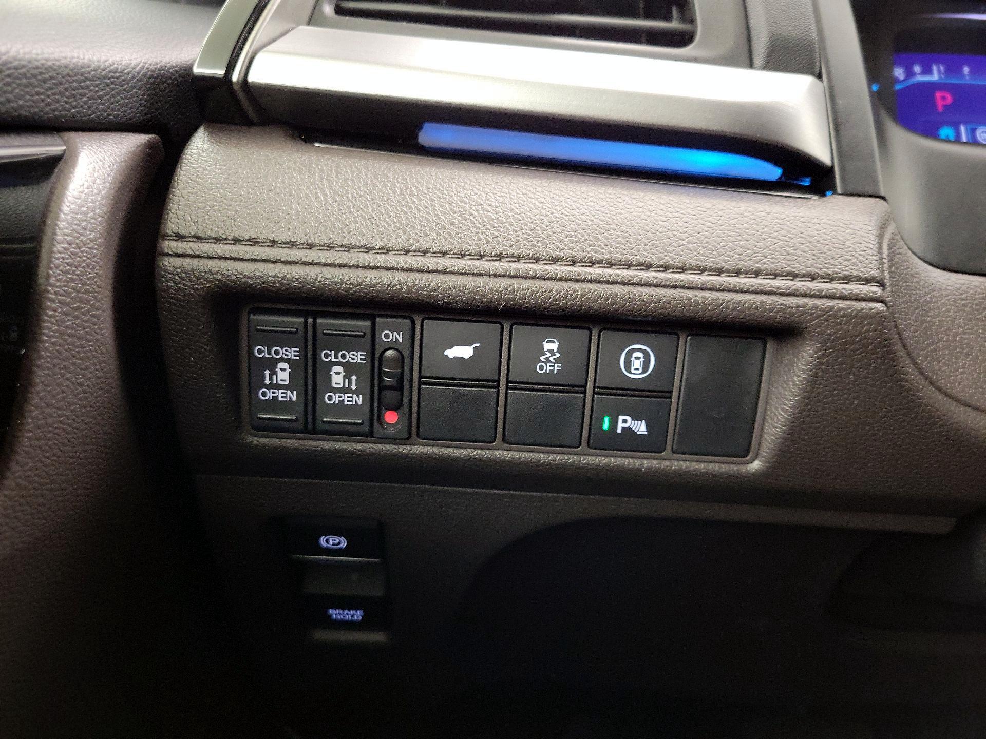 Thumbnail: 2021 Honda Odyssey - 13