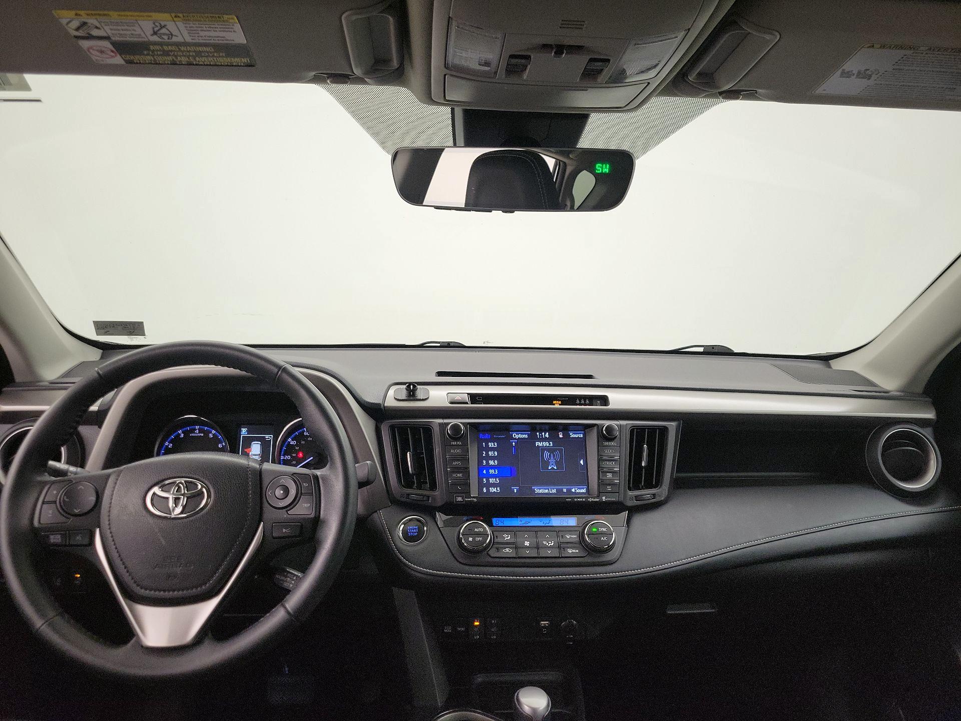 Thumbnail: 2017 Toyota RAV4 - 9