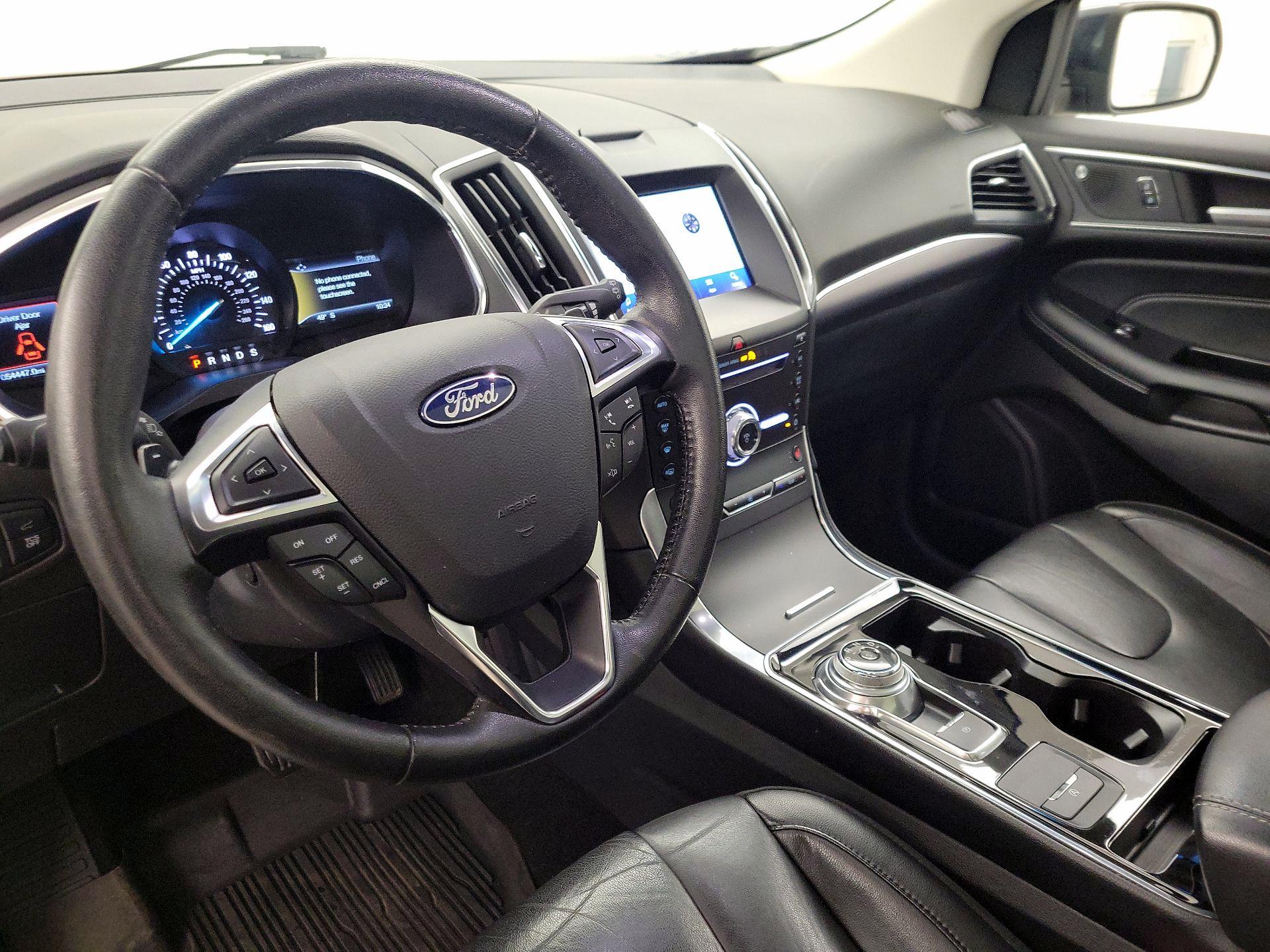 Thumbnail: 2019 Ford Edge - 9