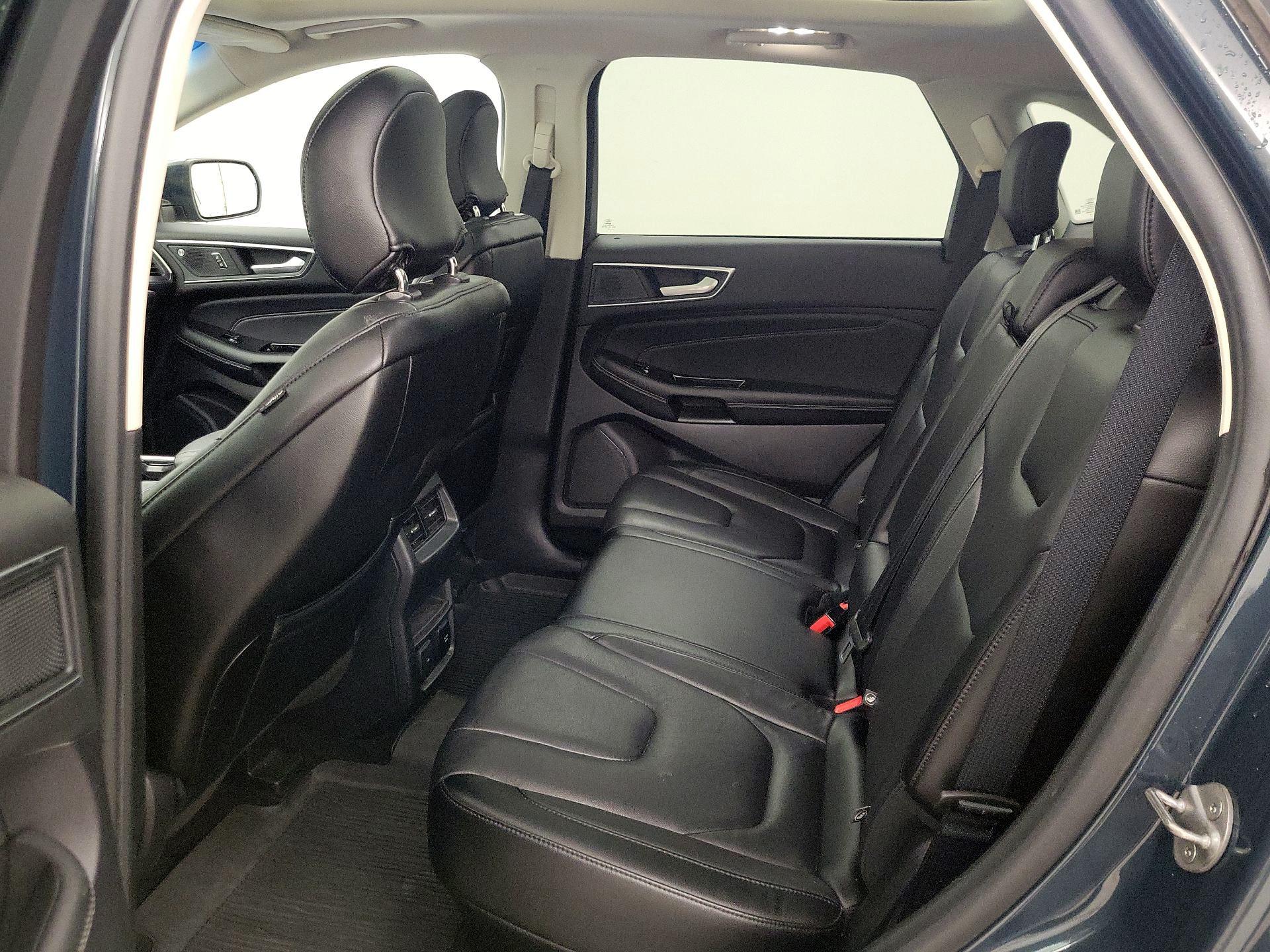 Thumbnail: 2019 Ford Edge - 20