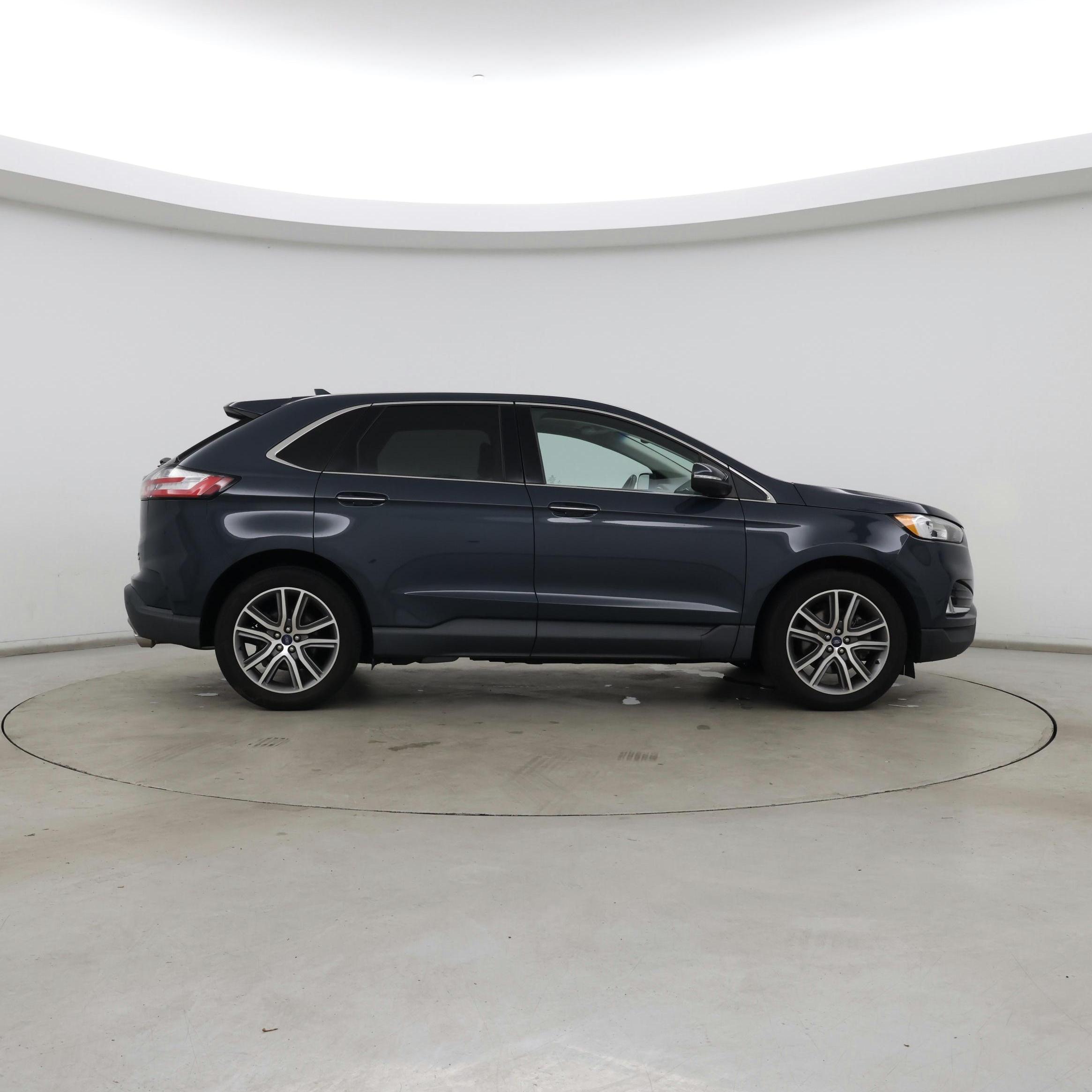 Thumbnail: 2019 Ford Edge - 7