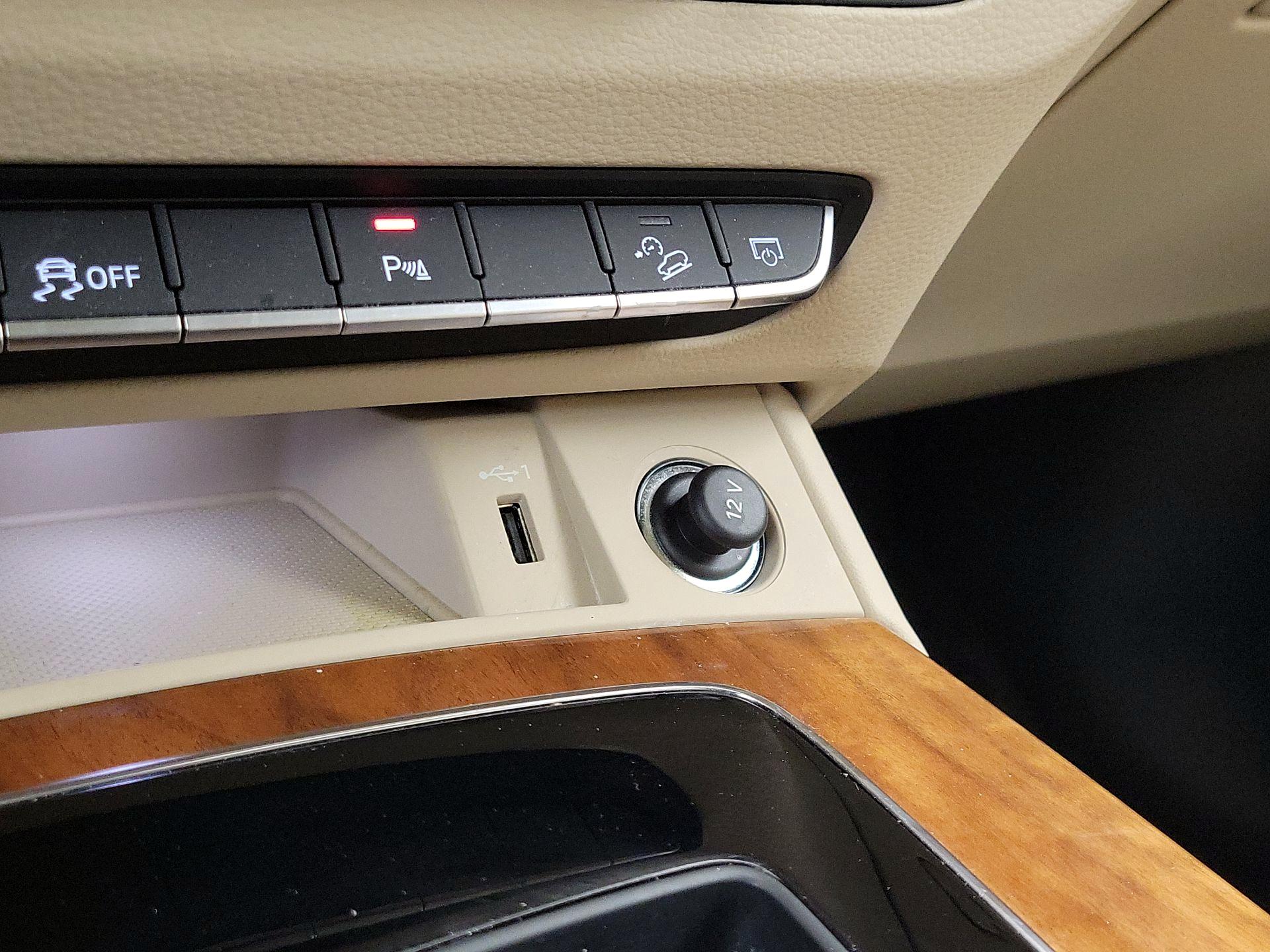 Thumbnail: 2023 Audi Q5 - 19