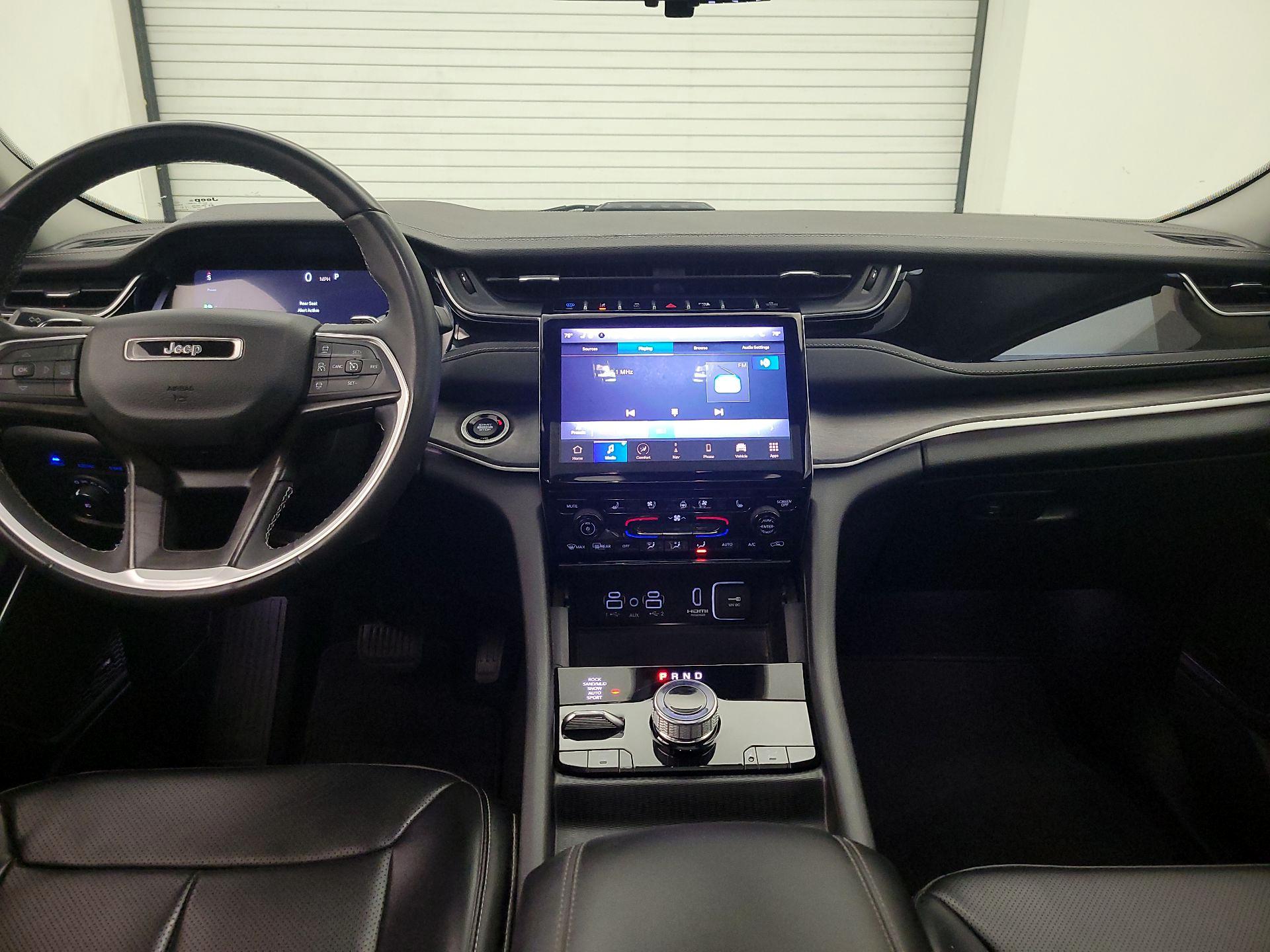 Thumbnail: 2023 Jeep Grand Cherokee - 9