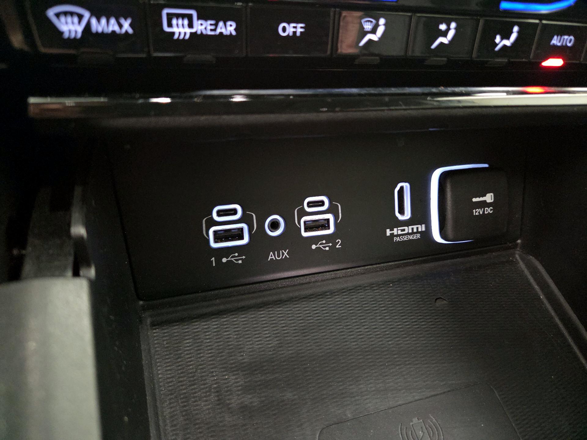 Thumbnail: 2023 Jeep Grand Cherokee - 17