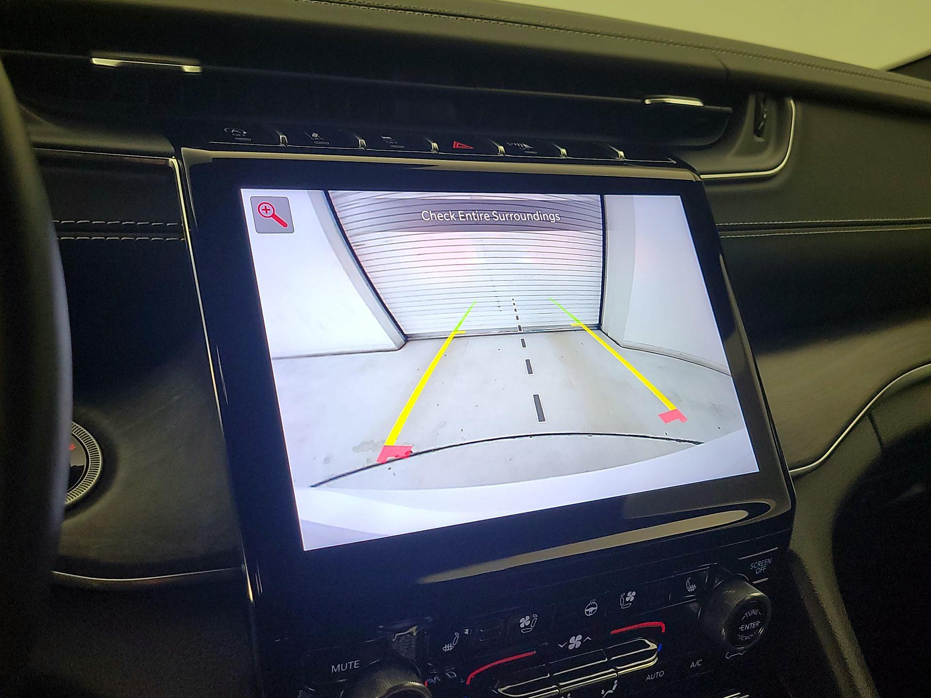 Thumbnail: 2022 Jeep Grand Cherokee L - 15