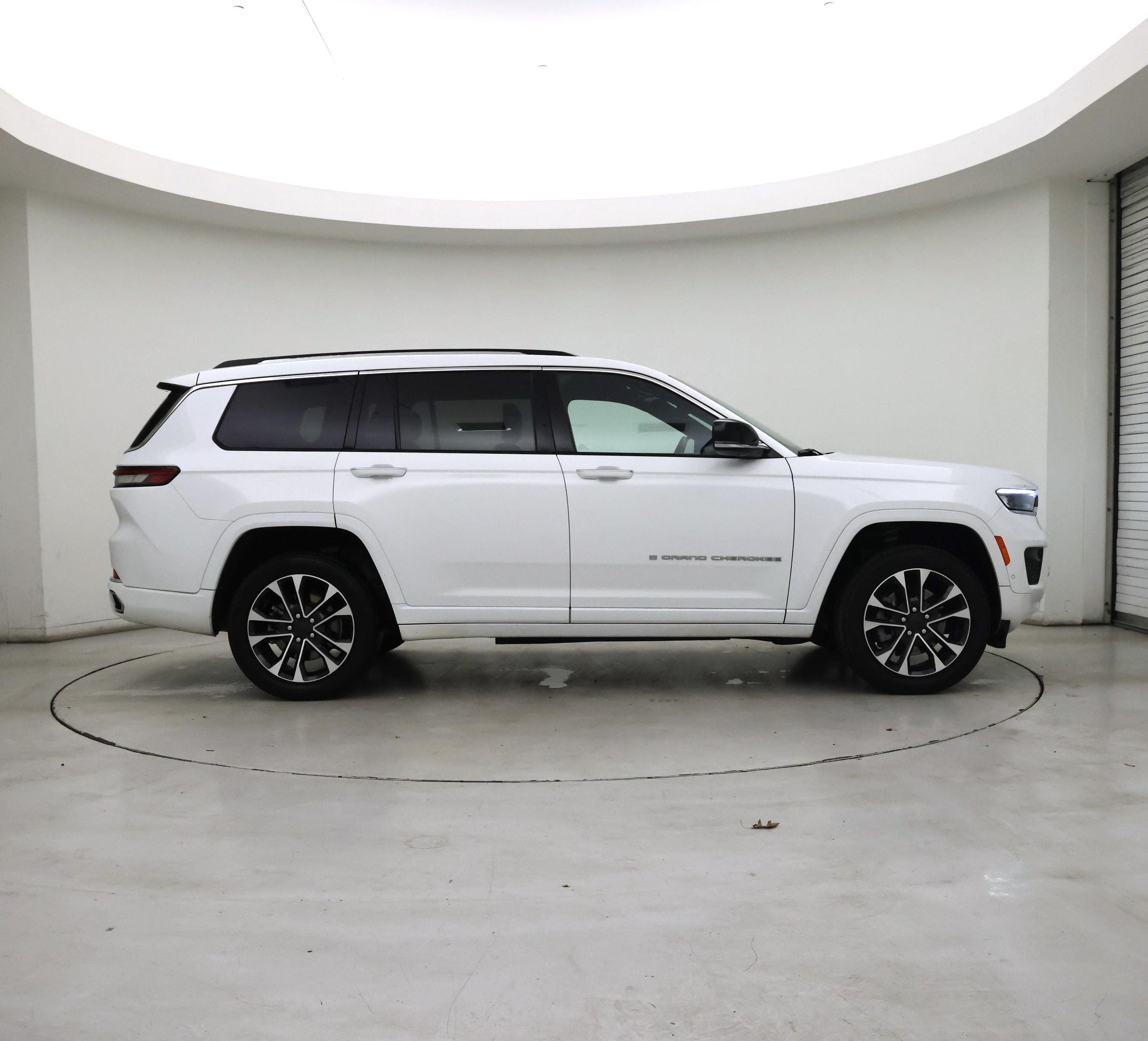 Thumbnail: 2022 Jeep Grand Cherokee L - 7